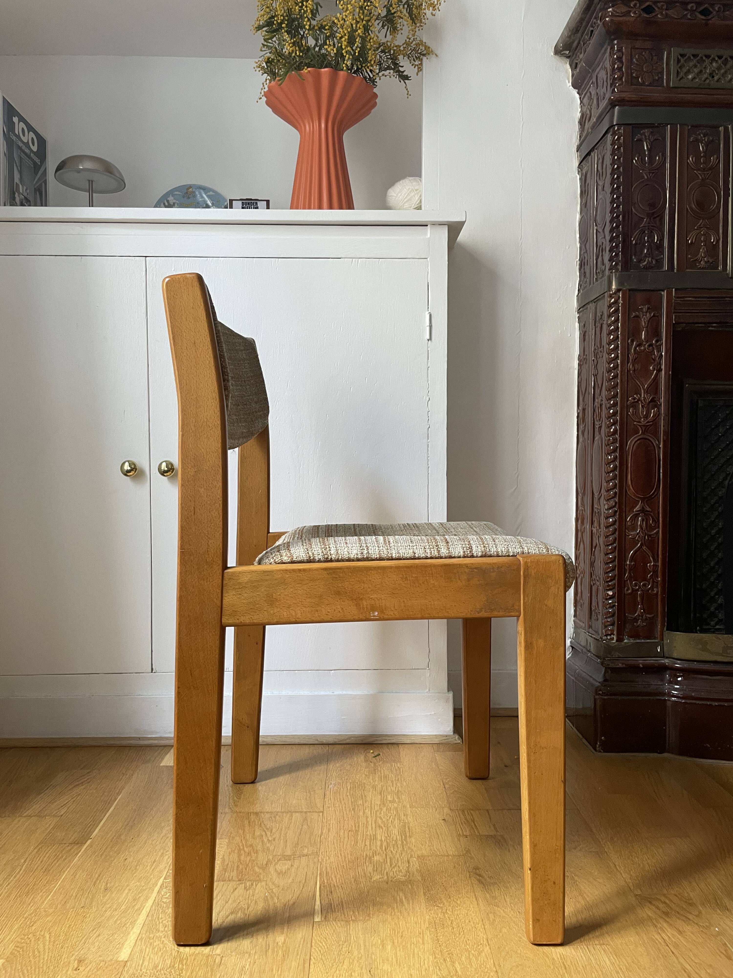 Lot of 6 vintage style Baumann wooden textile chairs.