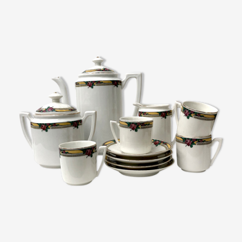 Porcelain coffee service