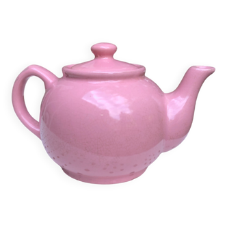 Teapot • pink earthenware
