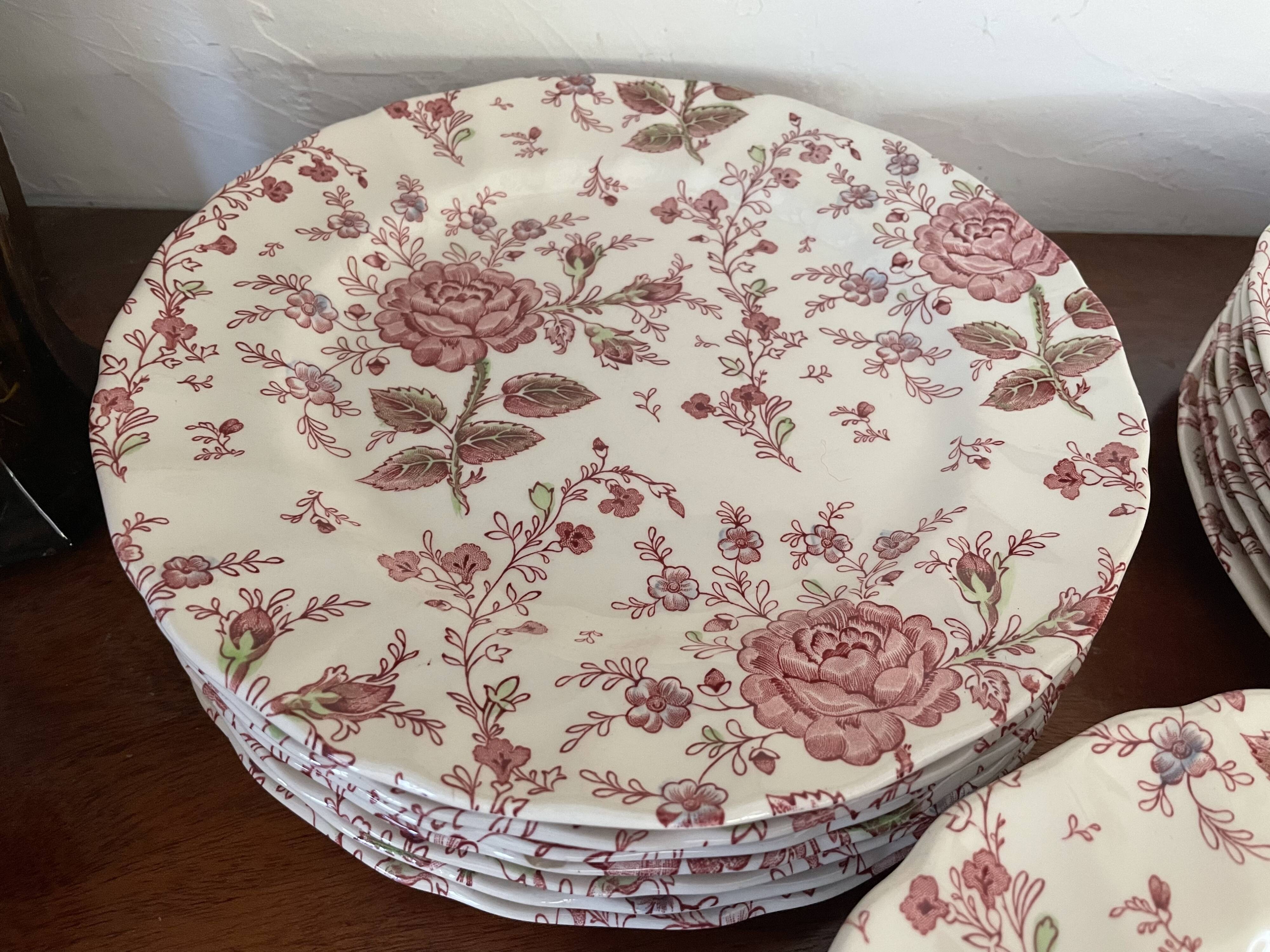 Lot de 7 assiettes plates rose Chintz Johnson Bros vintage Selency