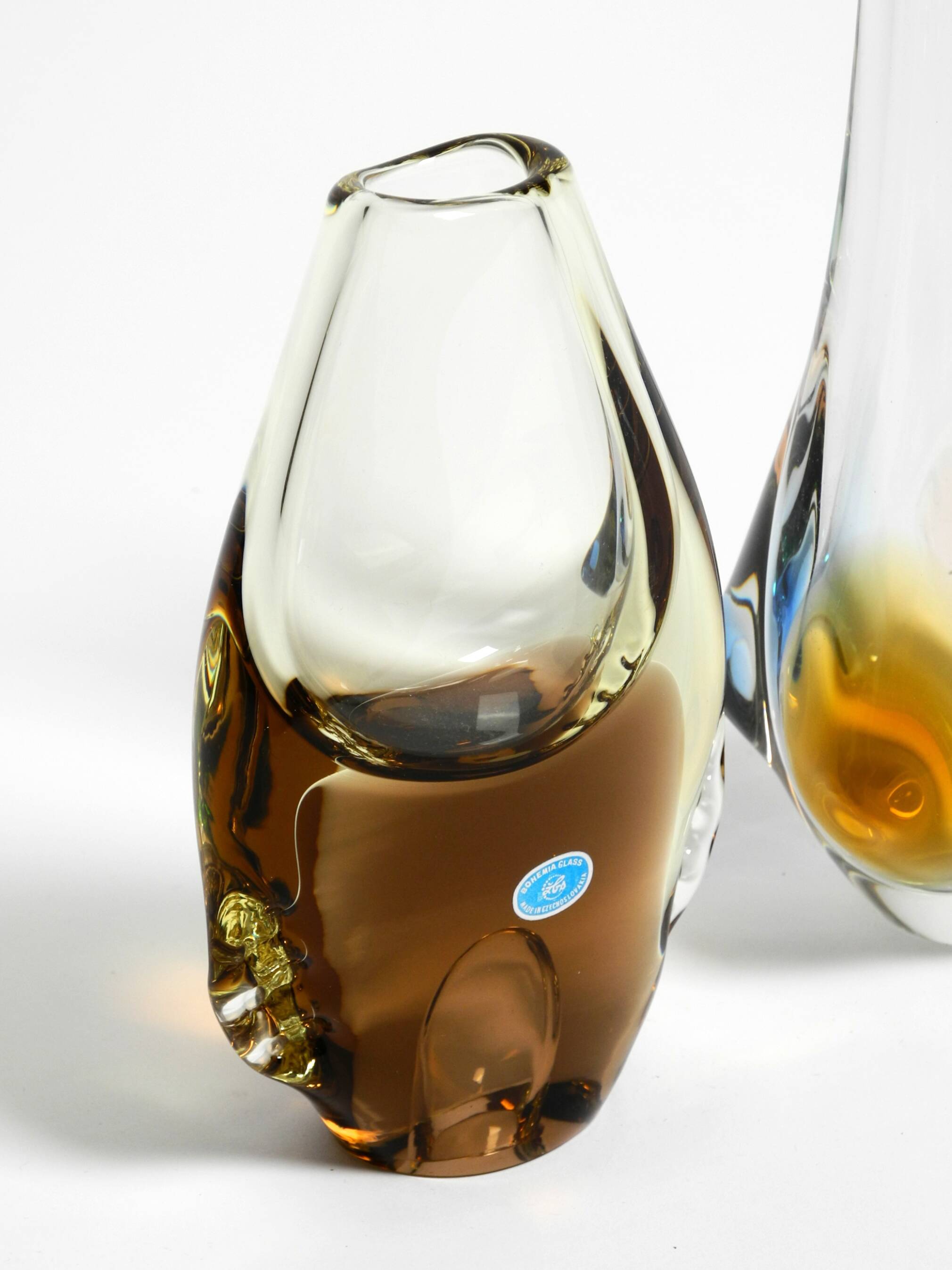 Deux vases en cristal des années 1960 par Miroslav Klinger pour Bohemia Glass.