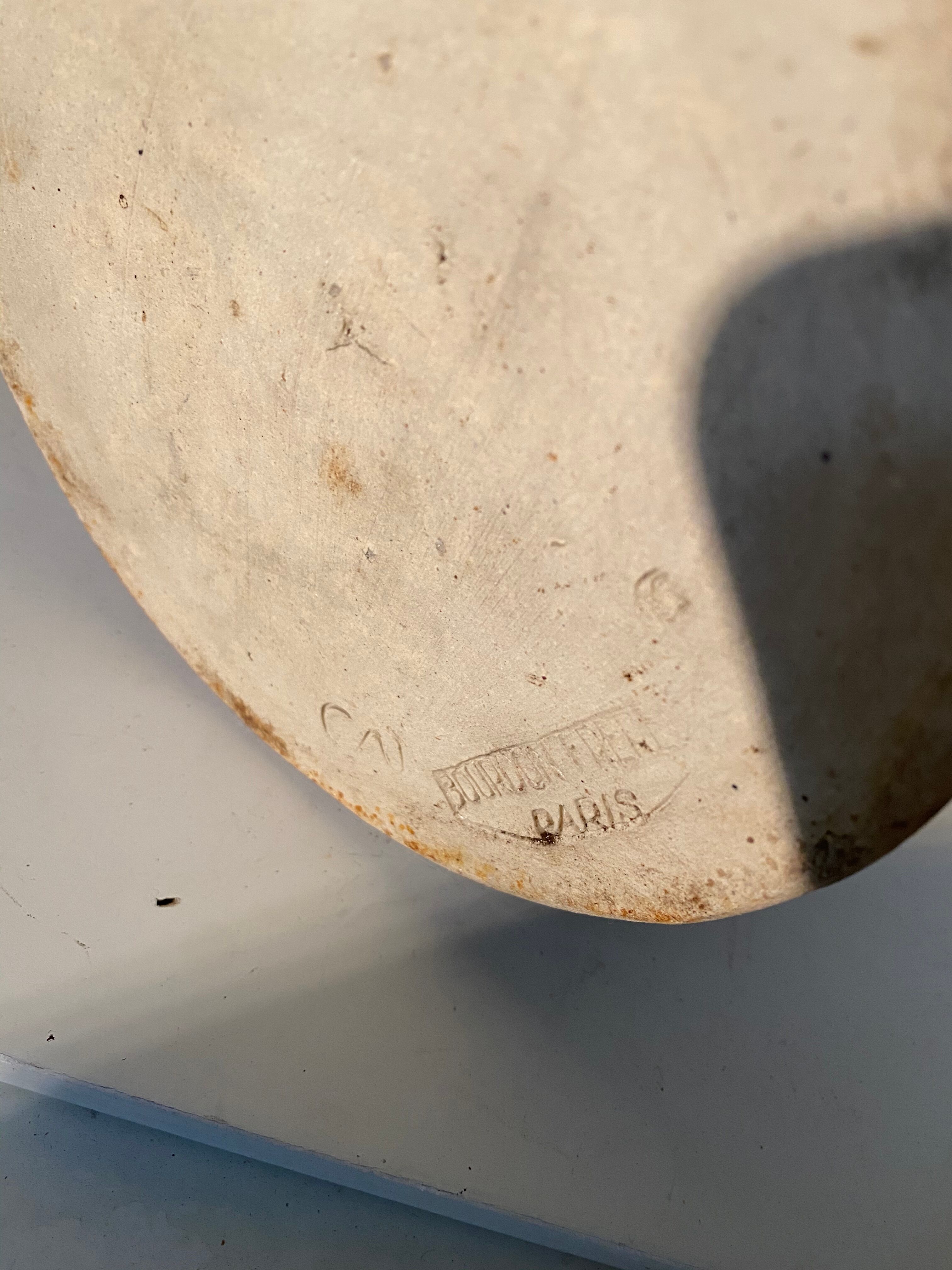 Boulon sandstone vase