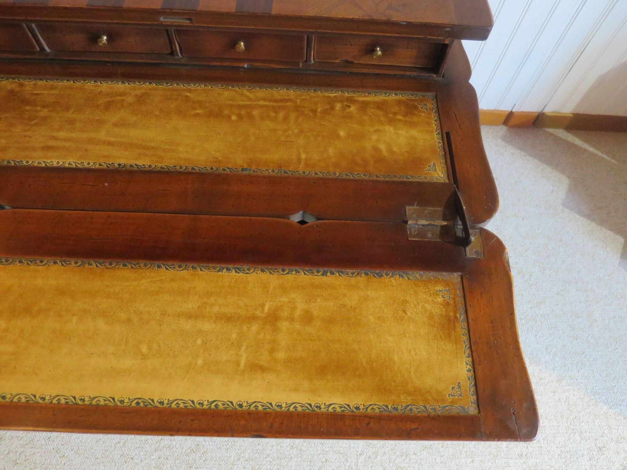 Secretary with mechanism - 4 secret drawers - lock - marquetry chessboard - 1950