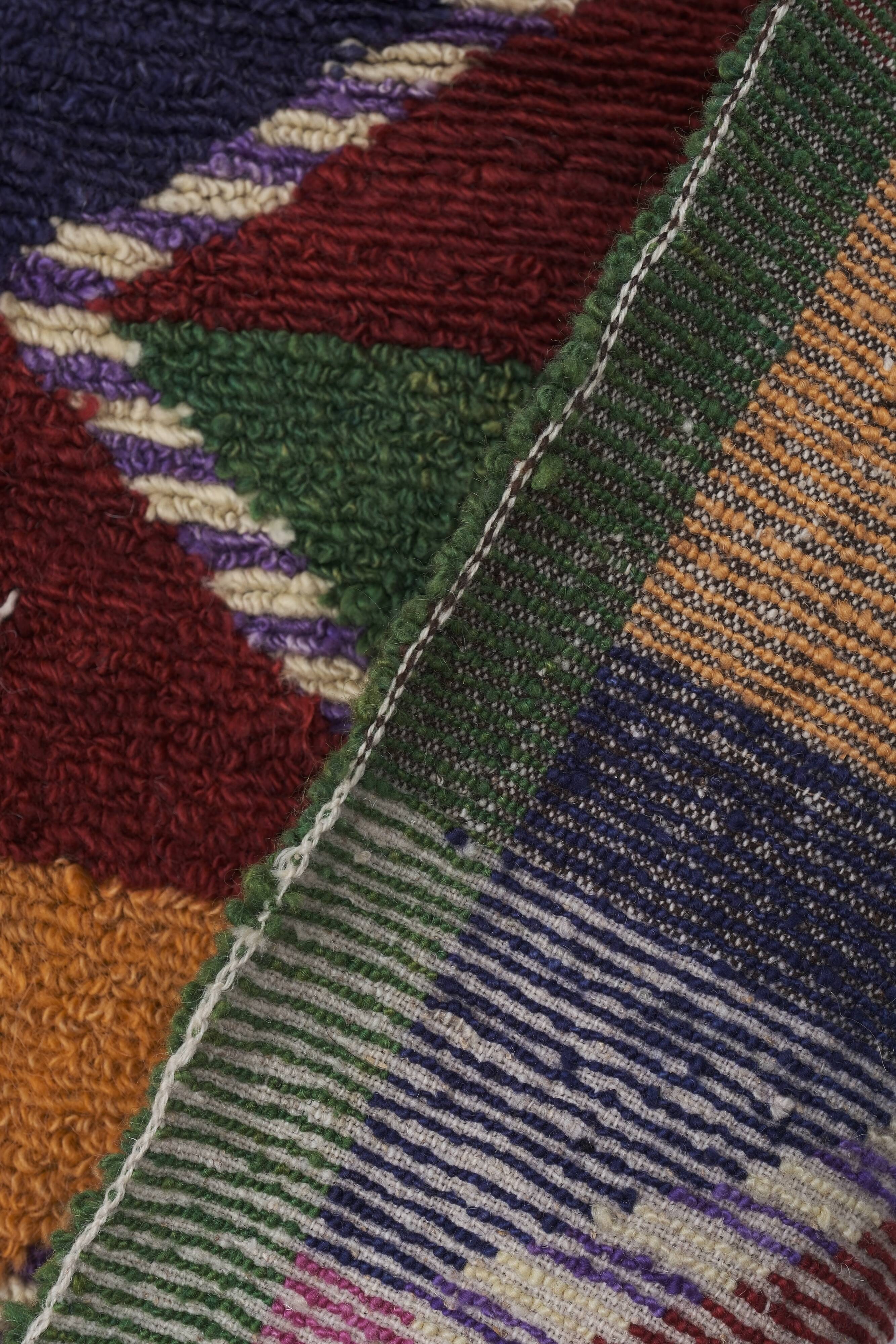 Vintage Turkish Oushak Rug Handwoven 108x150 cm