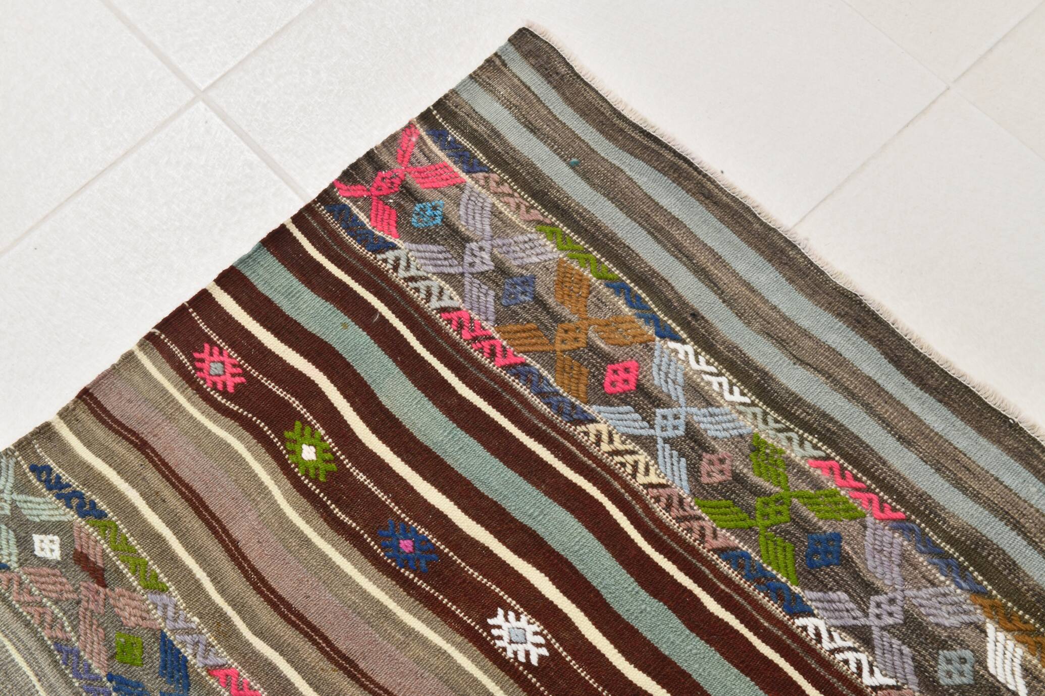 5x7 Gray & Green Pinstriped Turkish Kilim Rug, 147x218Cm