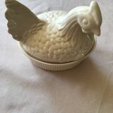 Terrine vintage white hen from the 70s in perfect condition