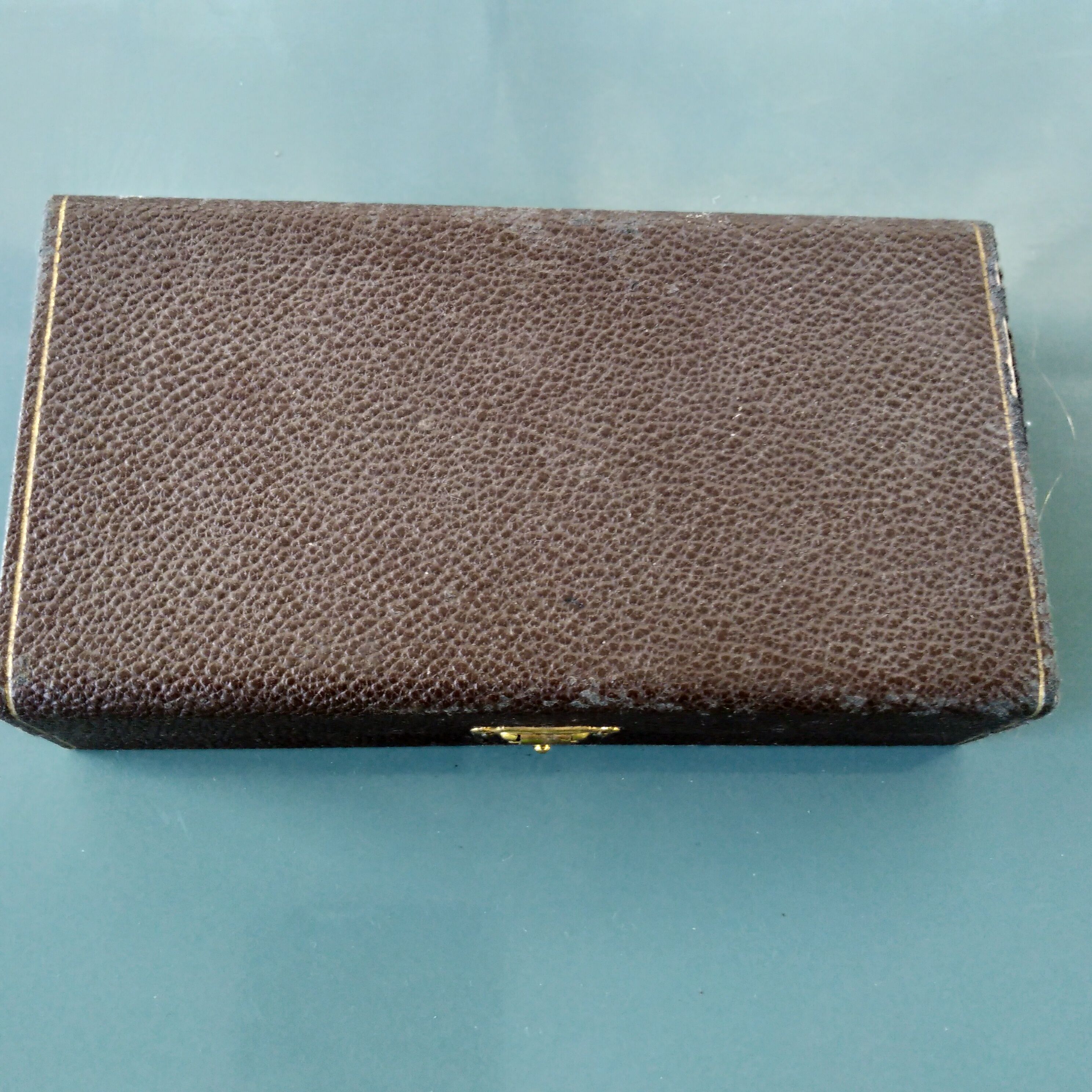 Silver metal teaspoons