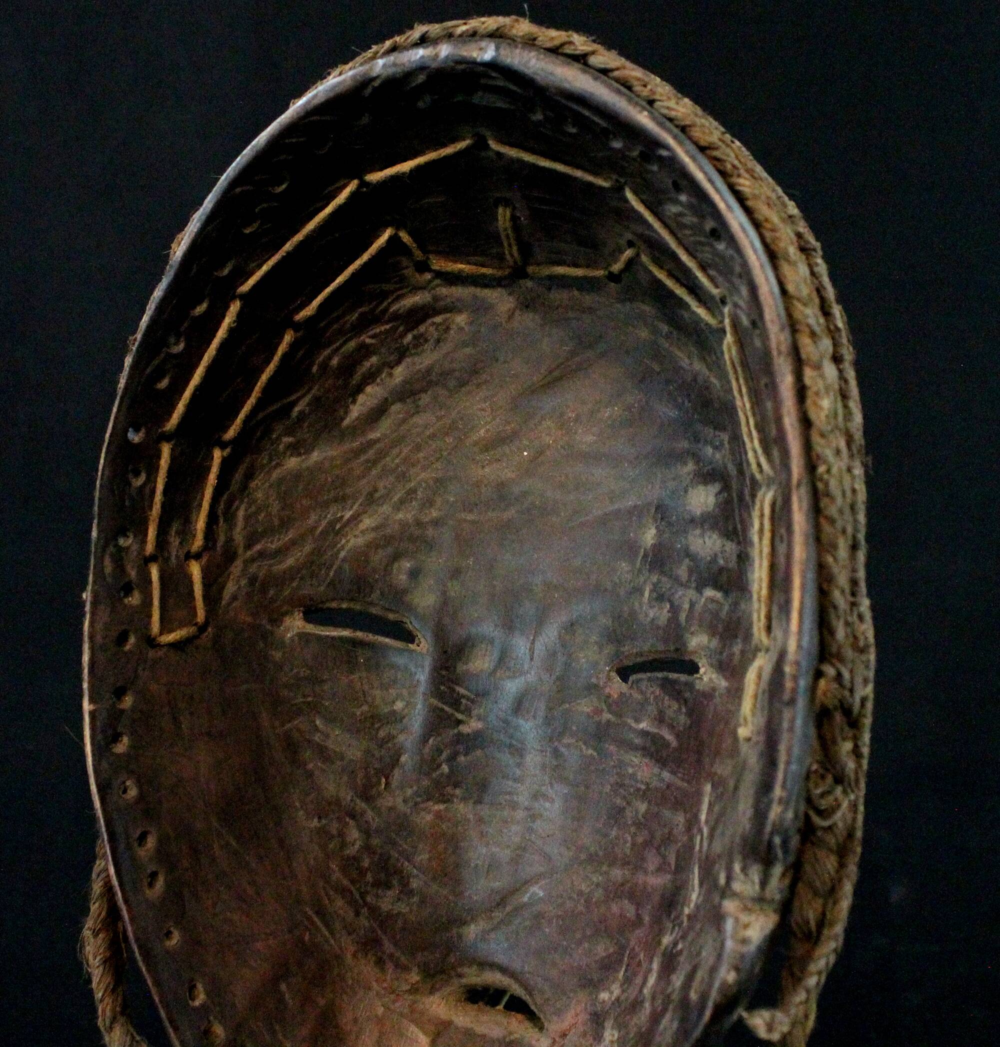 Dan Running Mask - African Art - Ivory Coast - 23 cm