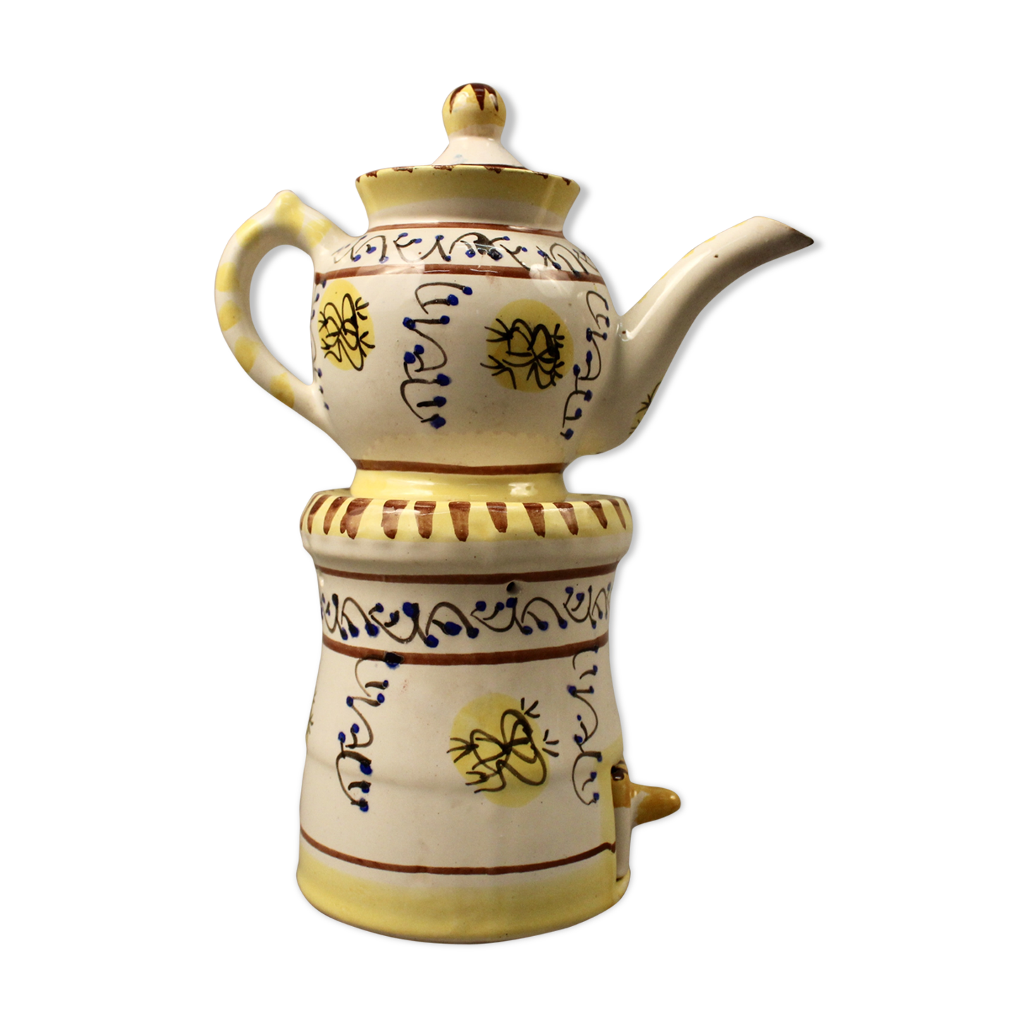 Ceramic teapot