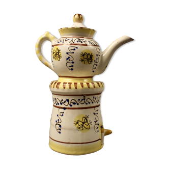 Ceramic teapot