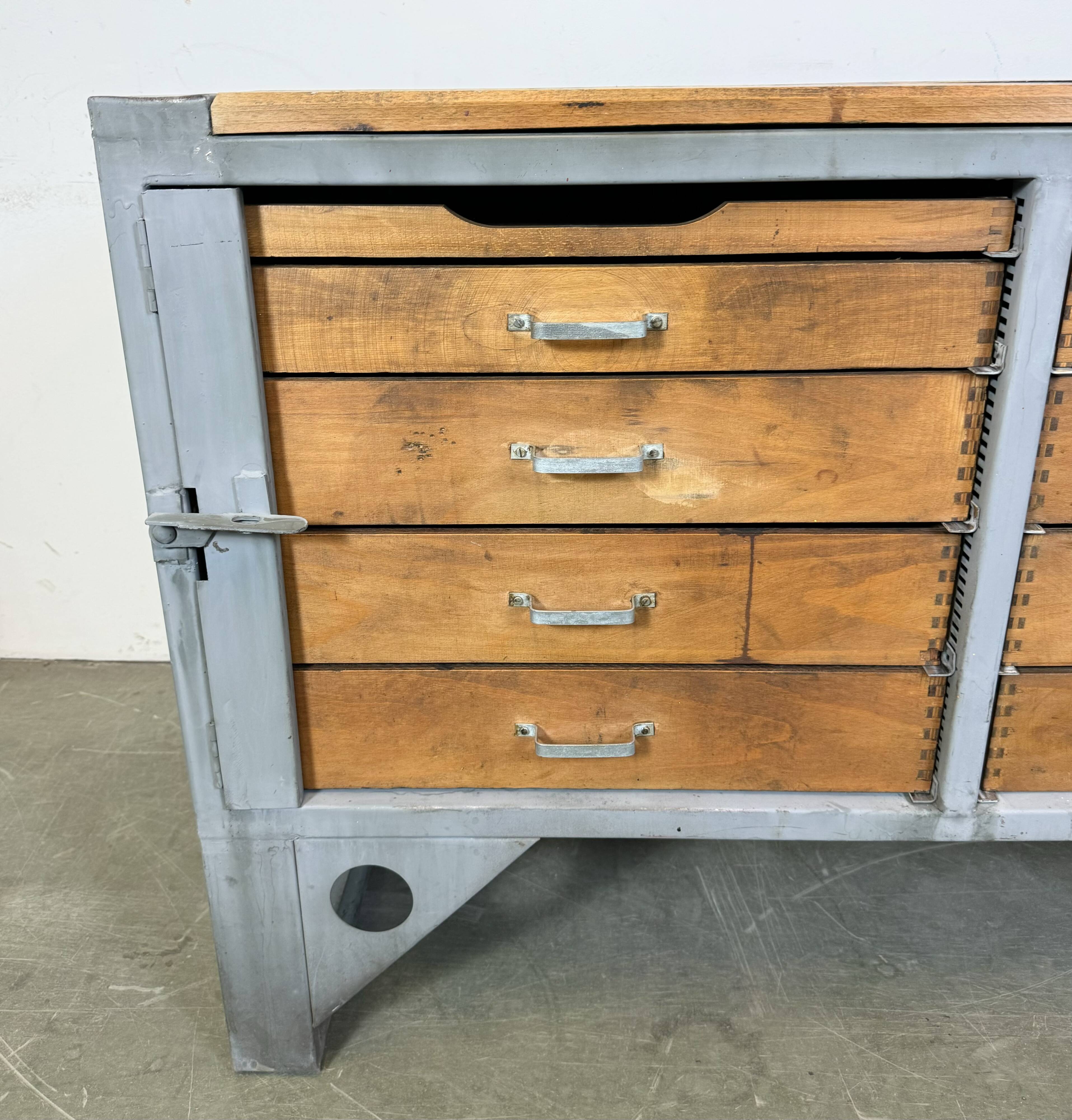 Vintage Grey Industrial Chest of Drawers, 1960s