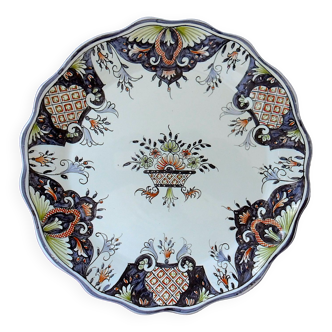 Earthenware plate with Rouen decoration