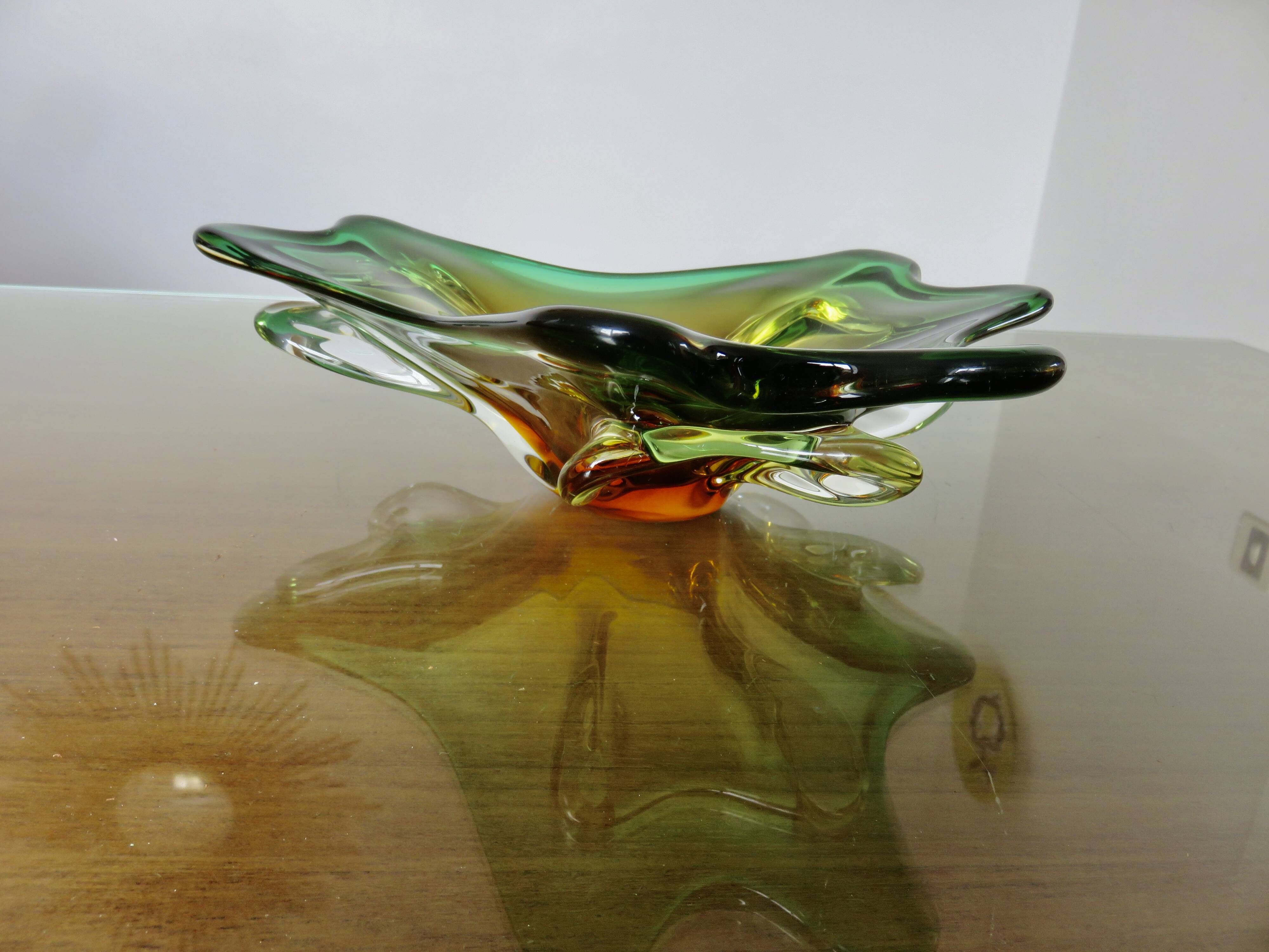 Vide poche en verre de Murano vert, ambre et transparent, années 60 70