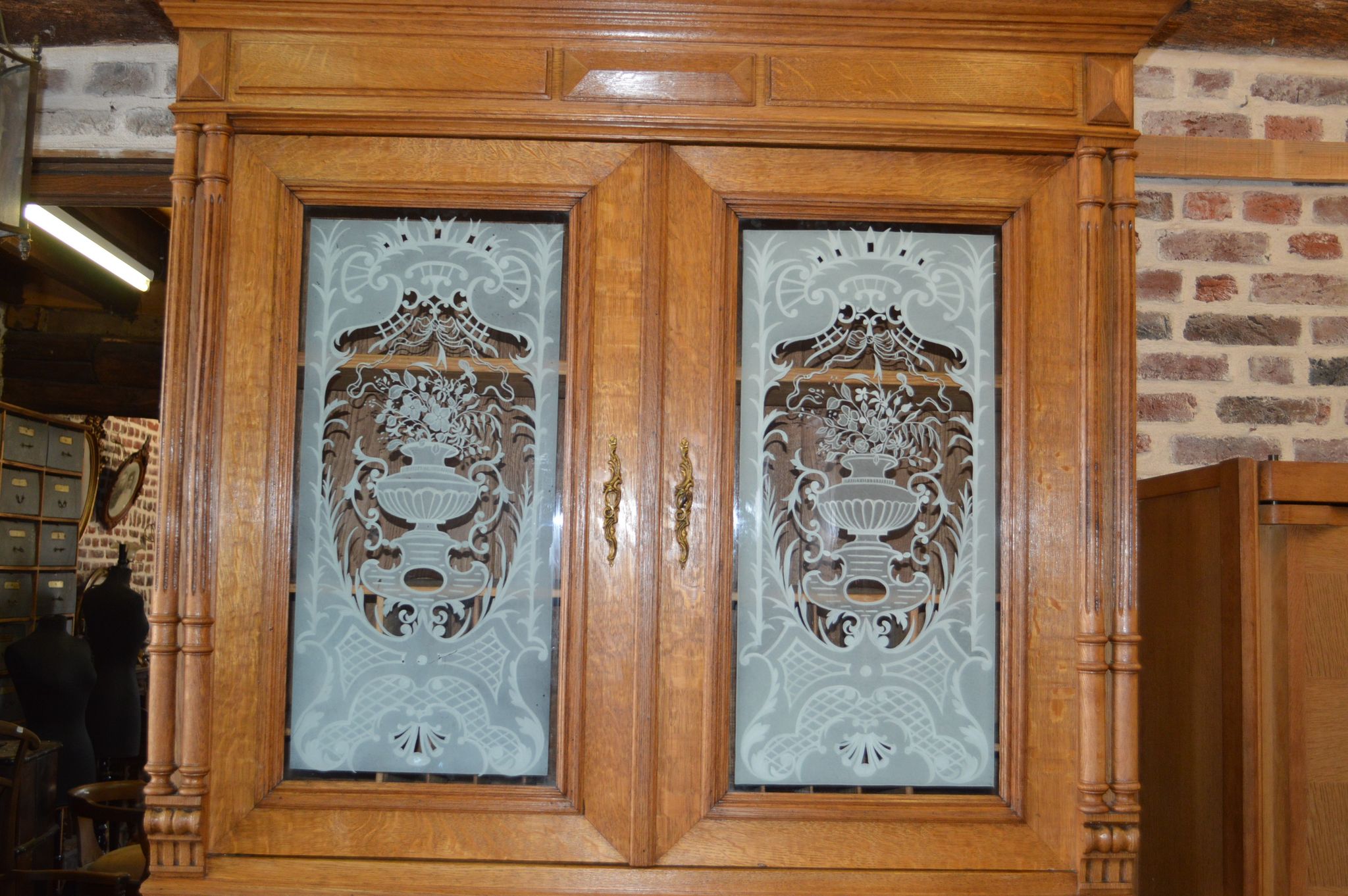 Oak notary office