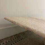 Table basse en travertin, Angelo Mangiarotti, Italy, 1970s