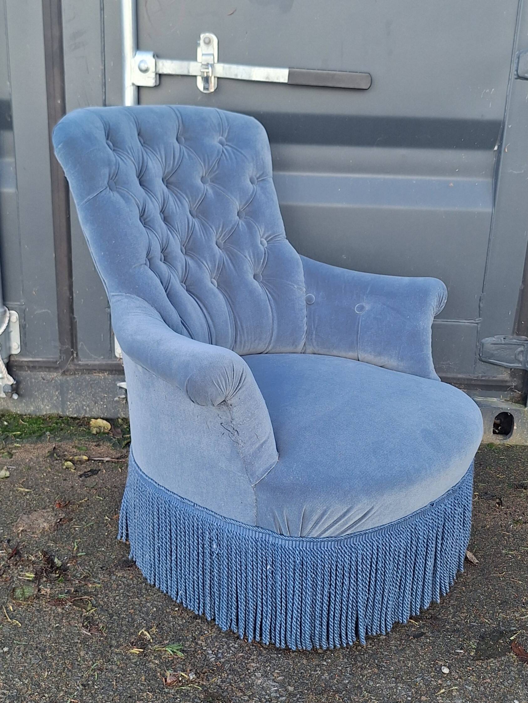 Napoleon III tufted armchair