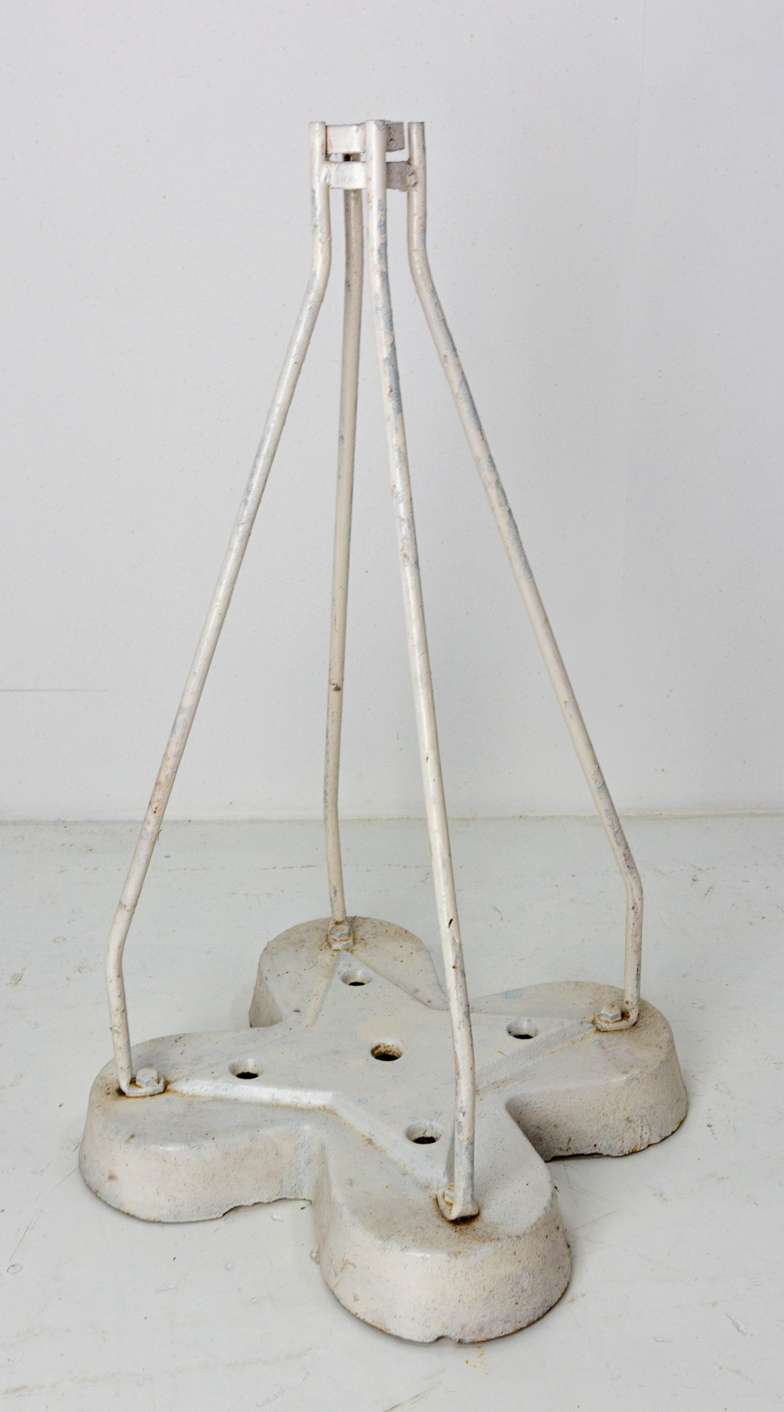 Cast iron parasol foot 1950 N1