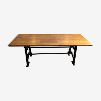 Table industrielle
