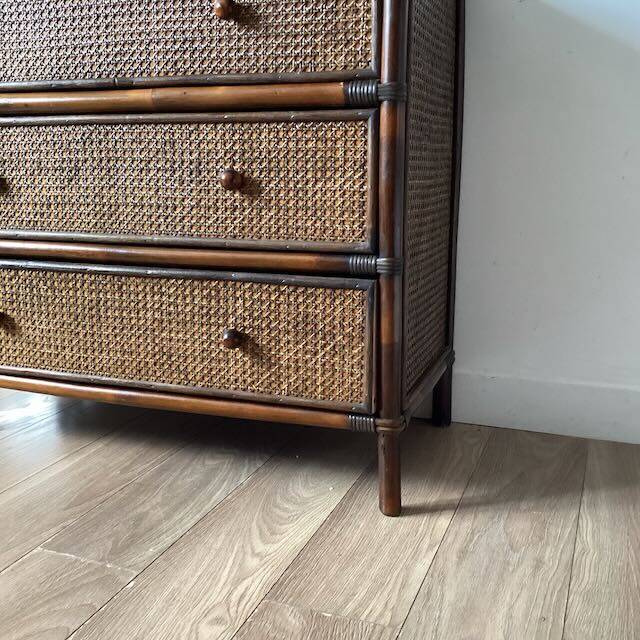 Commode vintage en bois et cannage