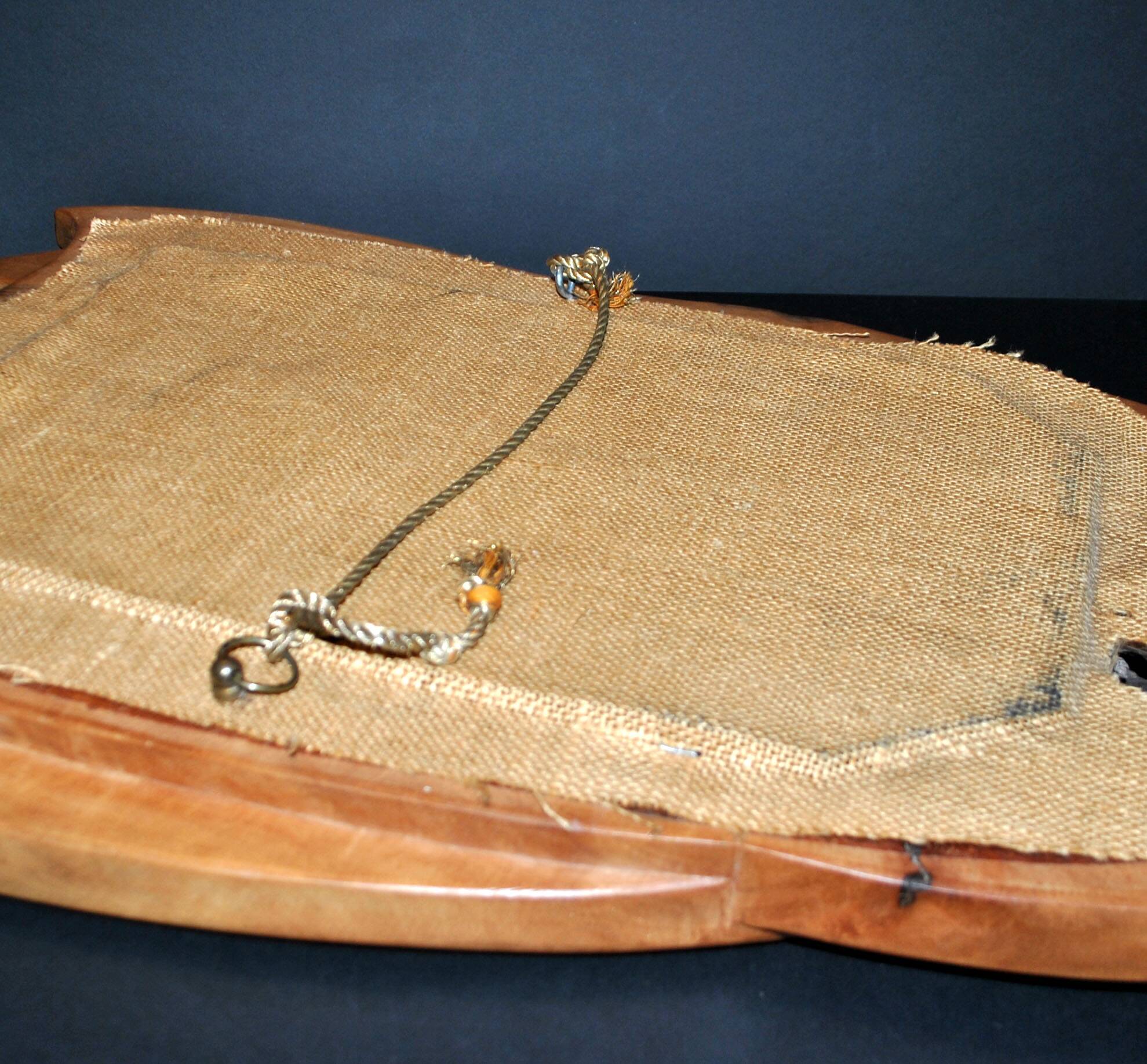 Vintage oval mirror in solid olive wood - Modernist design 1960-1970