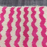 Beige Berber rug with geometric patterns 250cm x 150cm