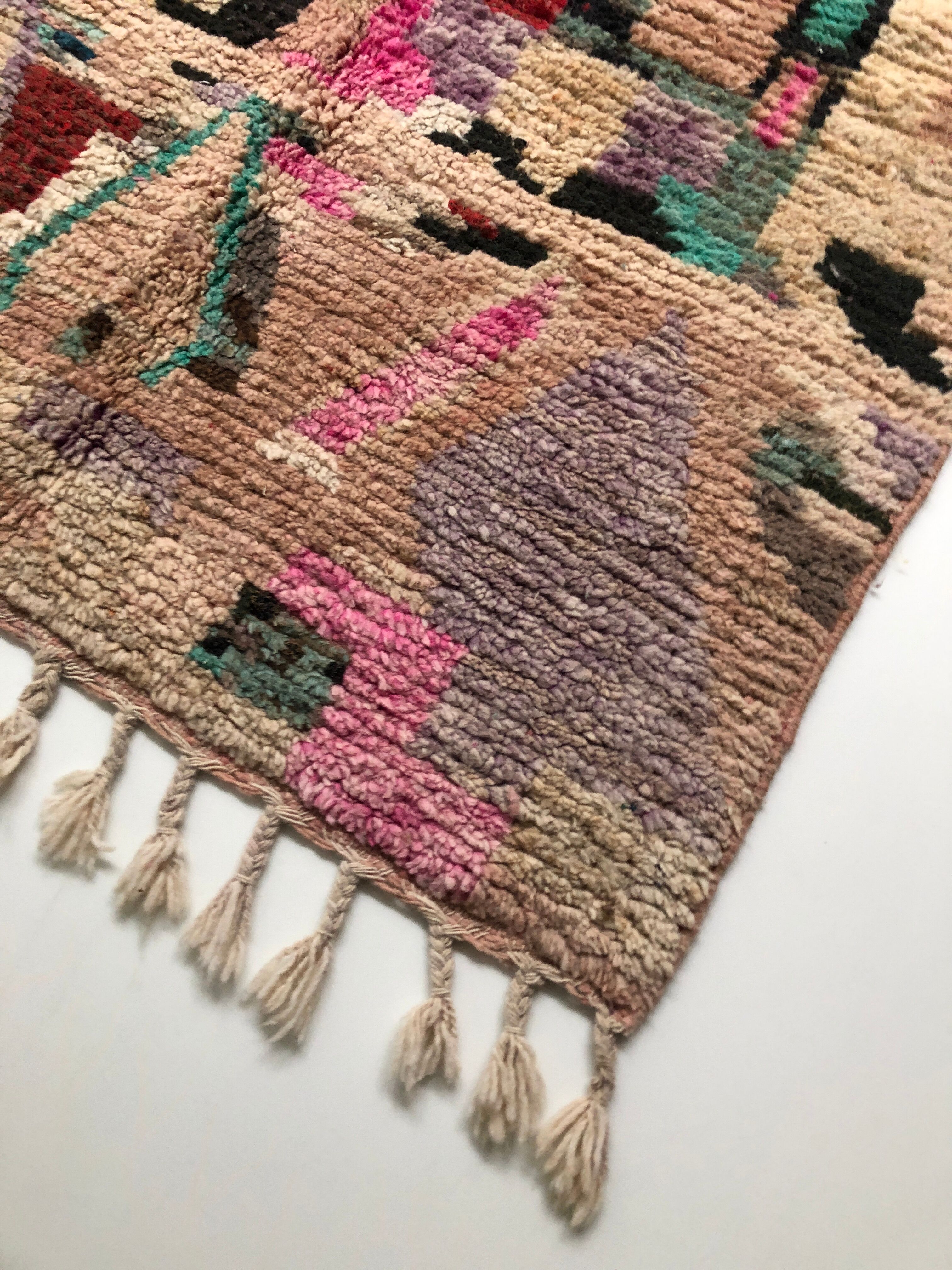 Moroccan Berber carpet Boujaad 1.59x1.3m