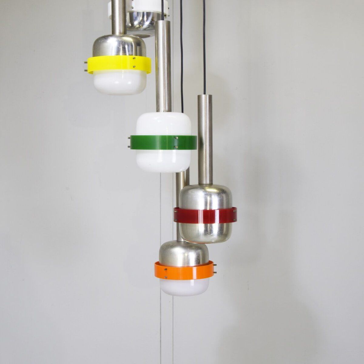 Suspended lamps in white and coloured plastic by Stilnovo, 1960s, set of 5.