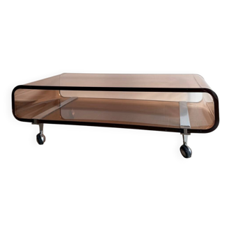 Table basse en plexiglas fumé années 70