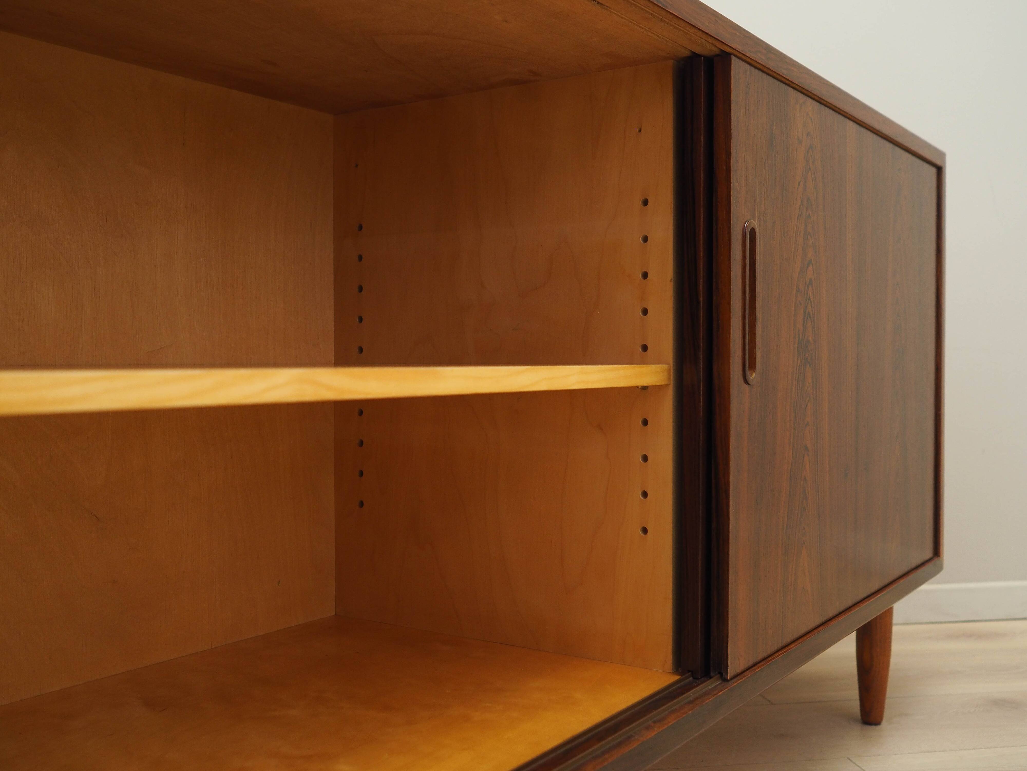 Rosewood cabinet, Danish design, 1970s, manufacturer: Hundevad