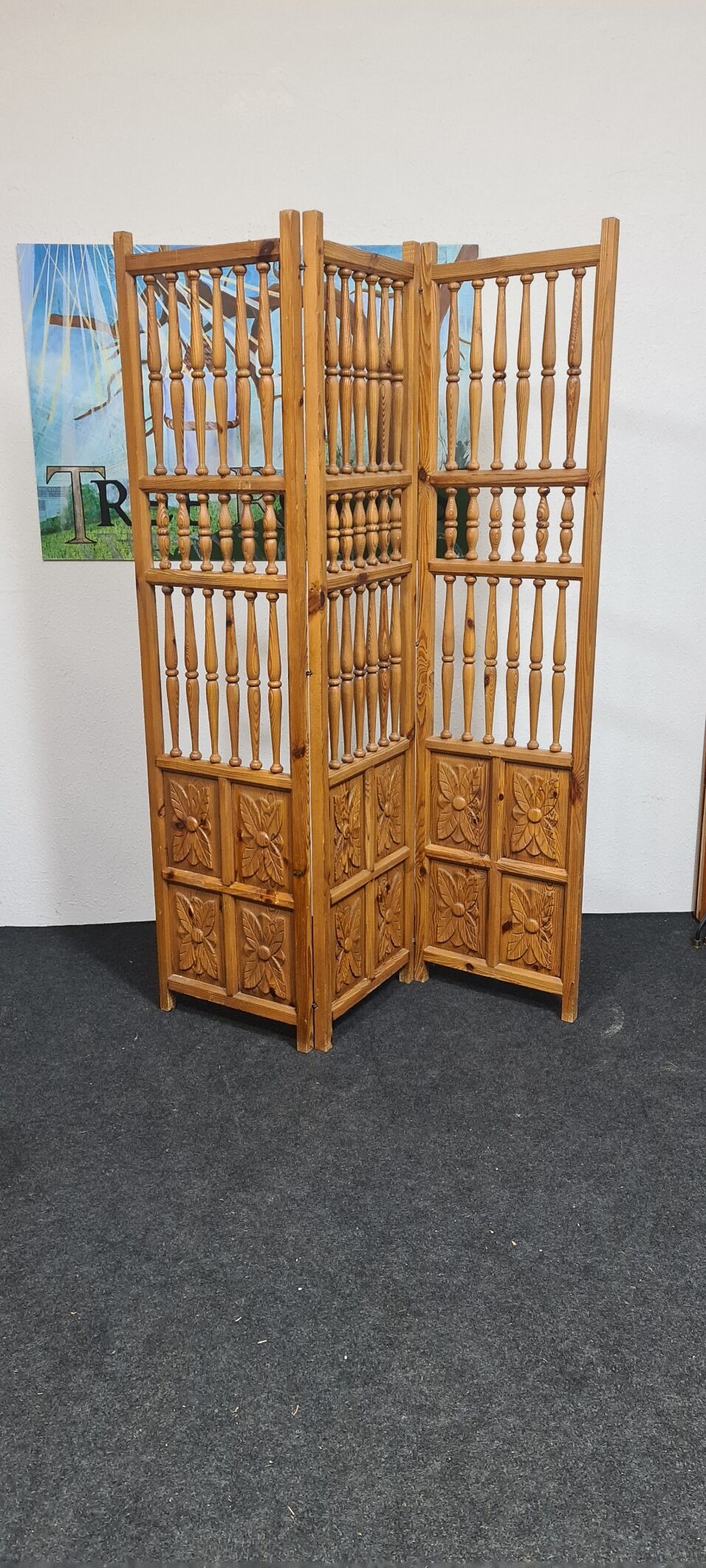 Vintage wooden carved room devider