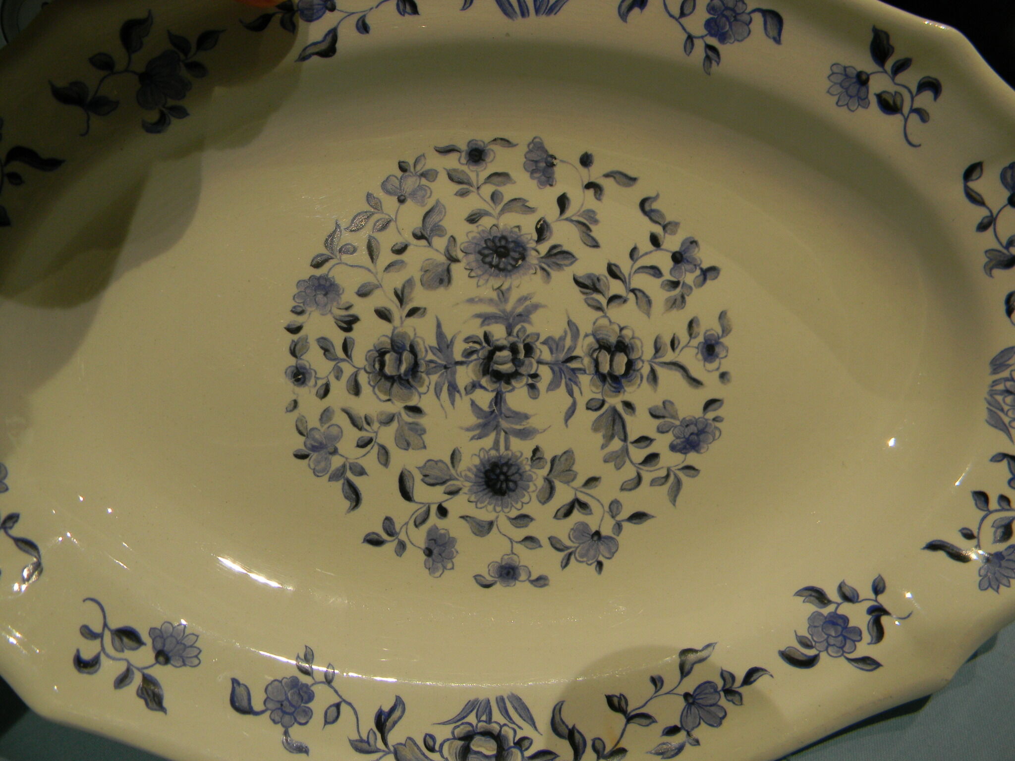 Oval earthenware dish of saint Amand