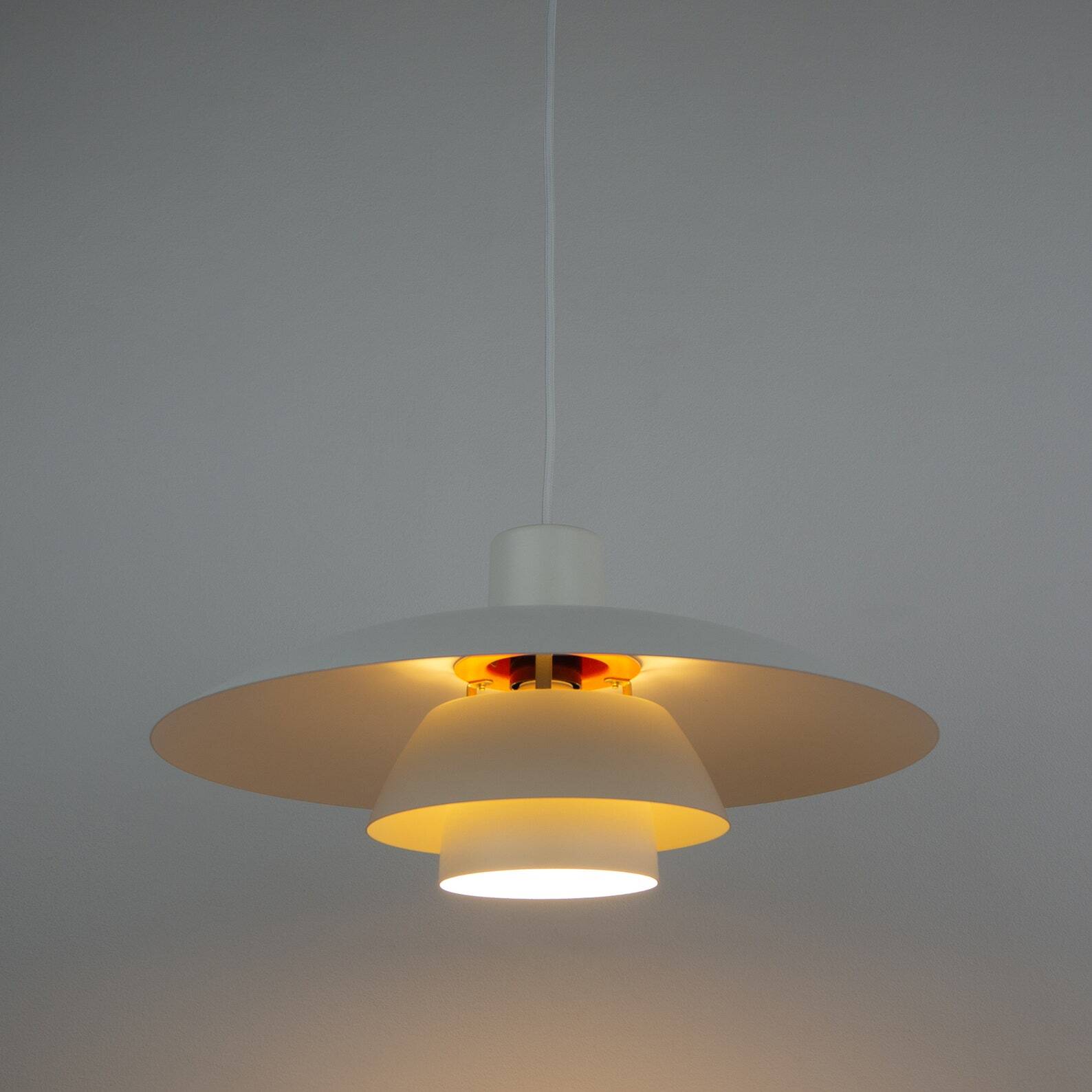 Danish vintage pendant lamp PH 4/3 by Poul Henningsen, Louis Poulsen, 1966