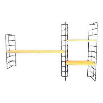 Wire shelves