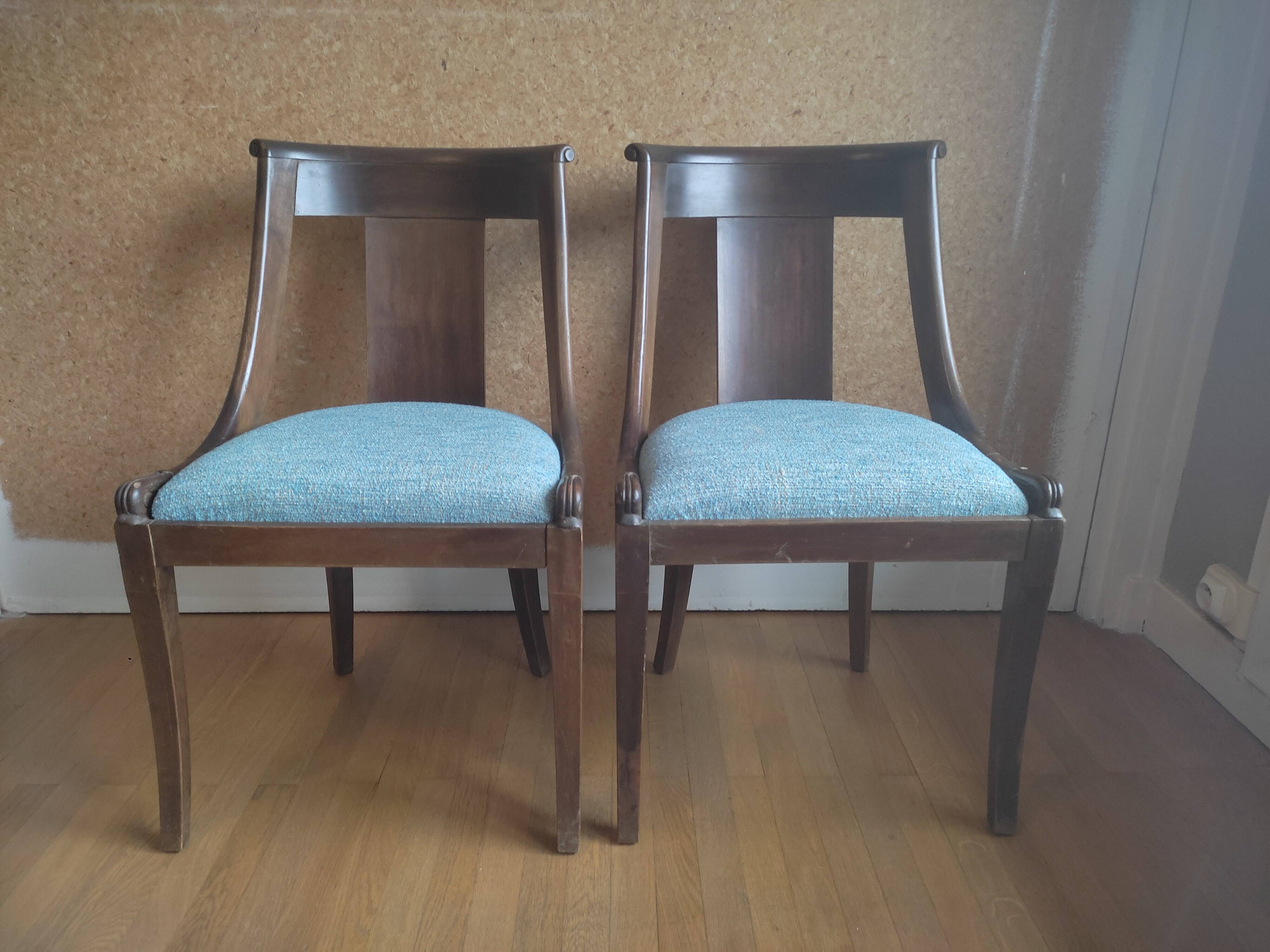 Empire gondola chairs