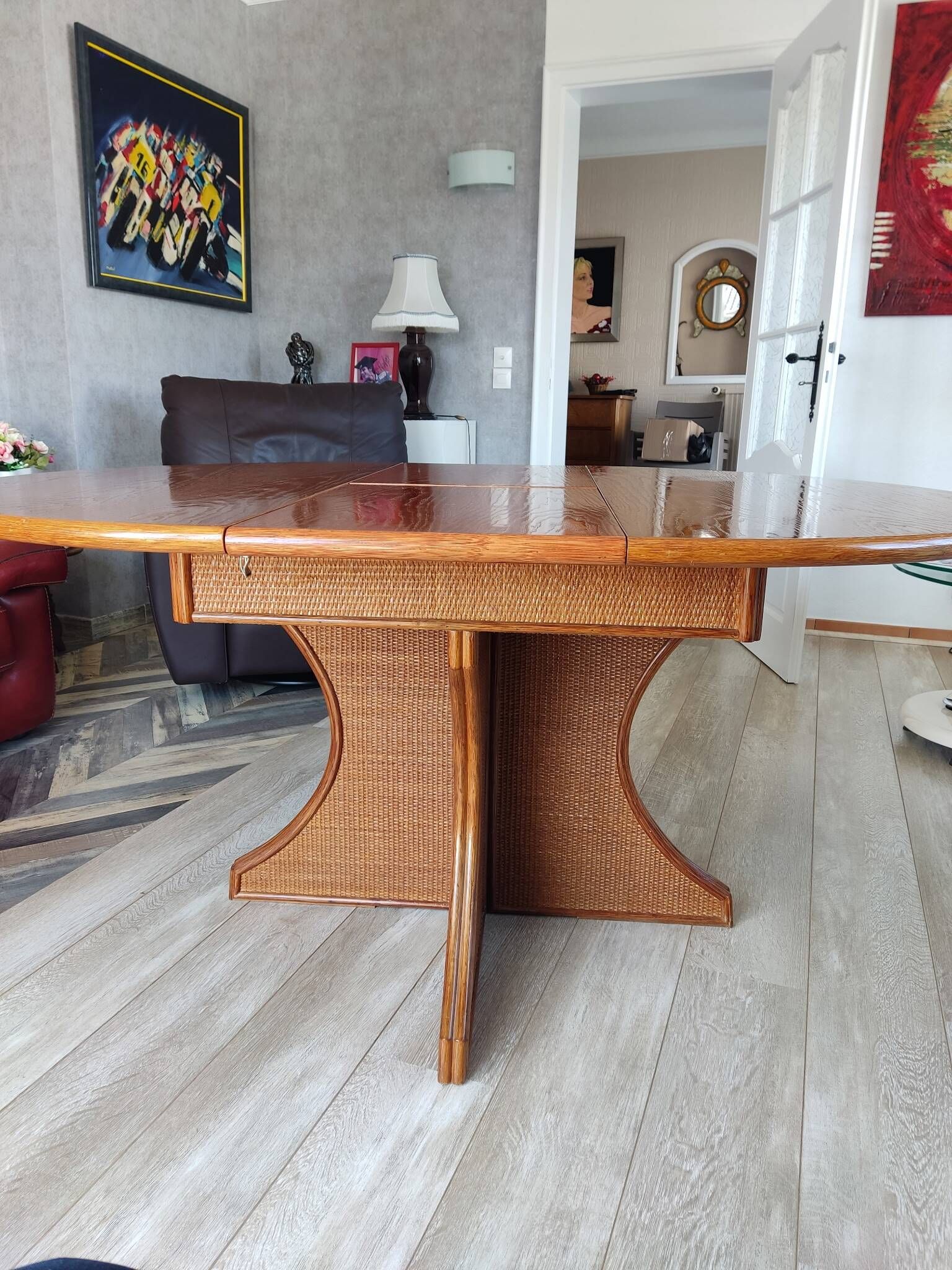 Table from the 60s/70s