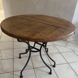 Dining table with extensions