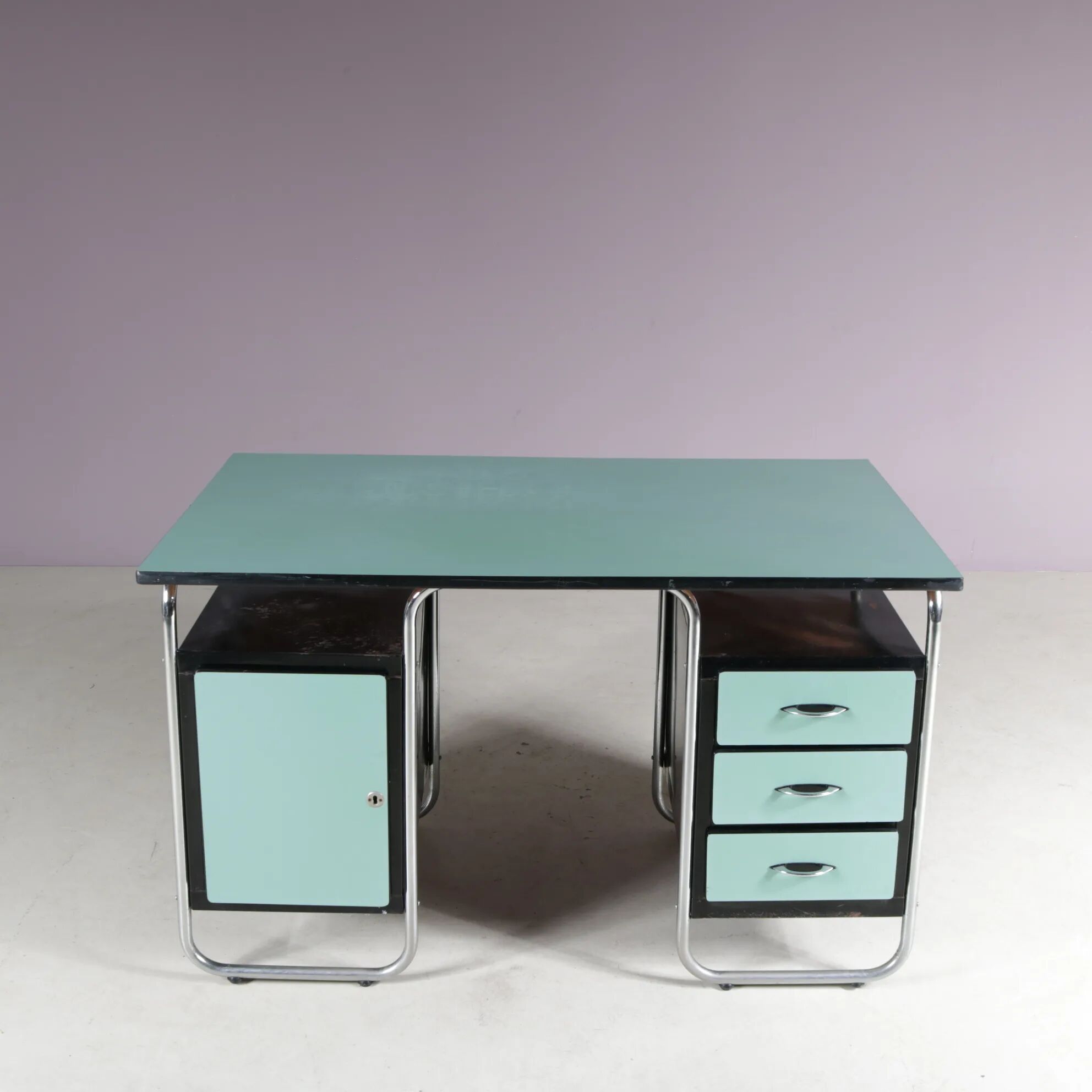 Bauhaus style desk from the 1950s by Torck, Belgium.