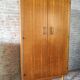 Armoire vintage