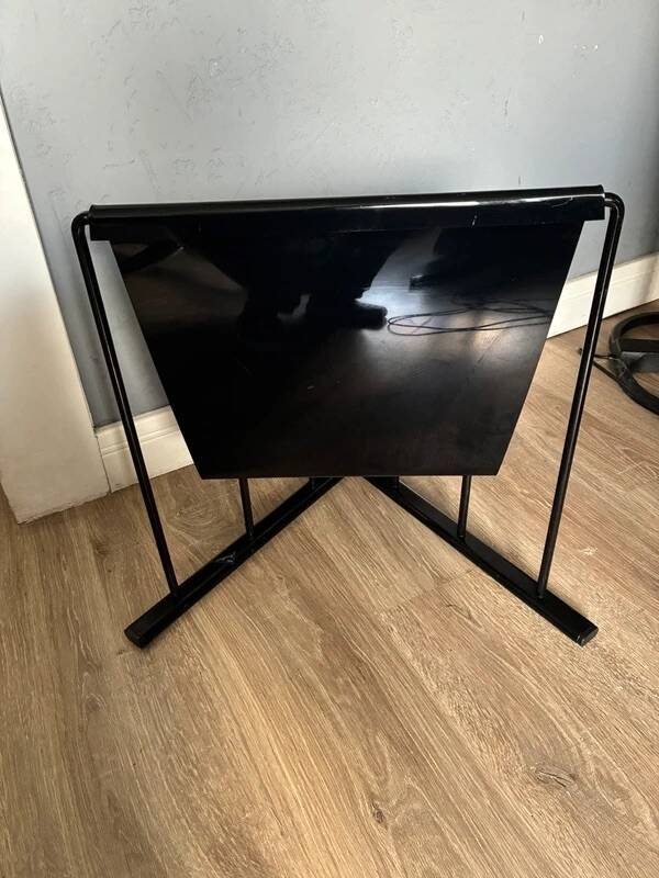 Markus Børgens for D-Tec Magazine Rack – Postmodern Design 1980s