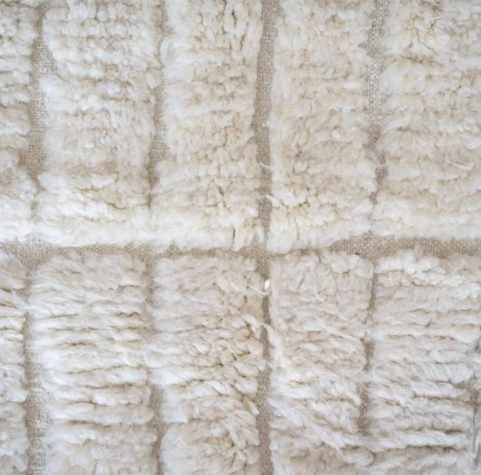 Handwoven Moroccan rug 2.5 x 1.5 m