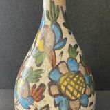 Bottle of Iznik Turkey in siliceous ceramic decoration under lead glaze nineteenth century