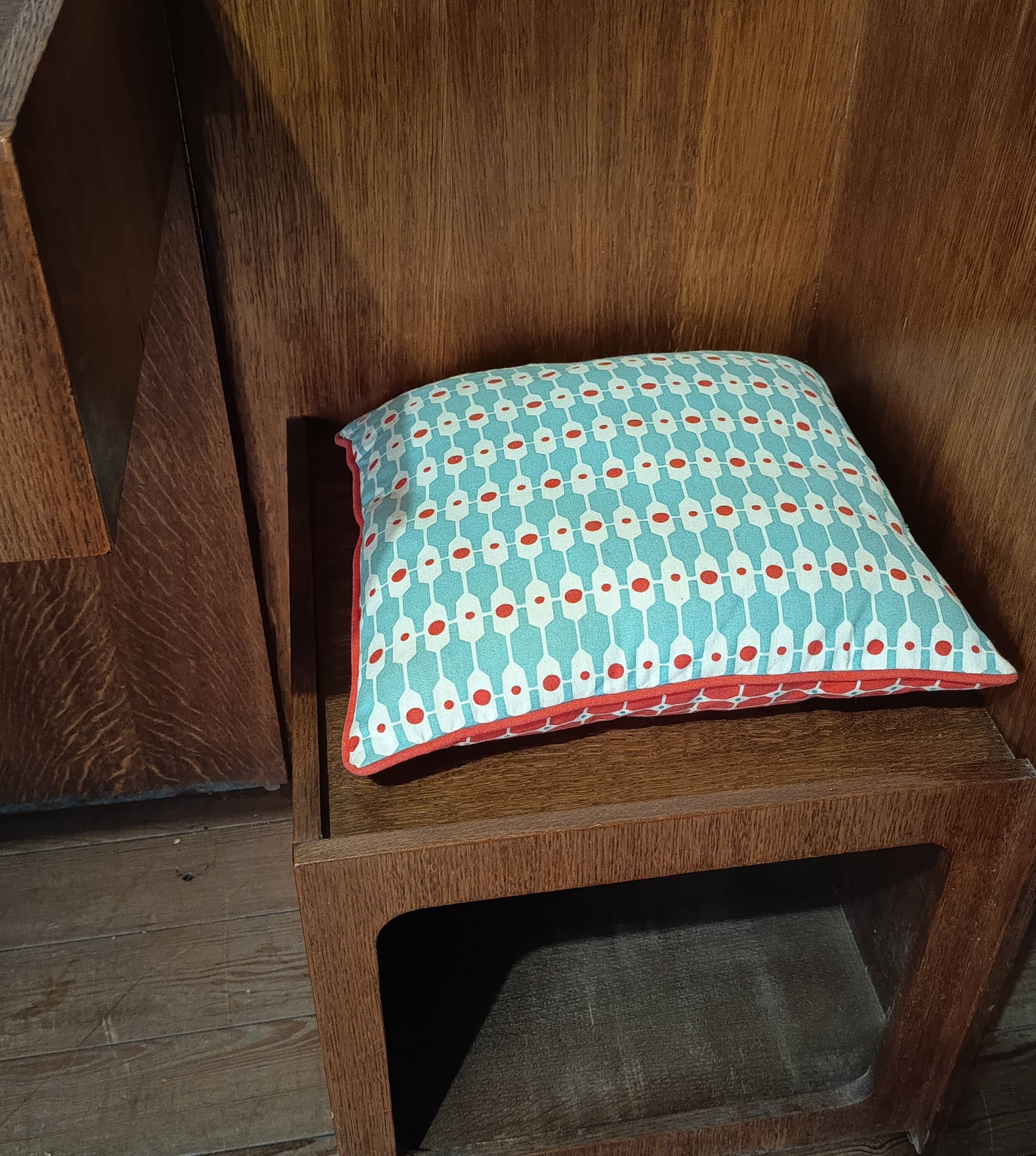 Vintage folding telephone table