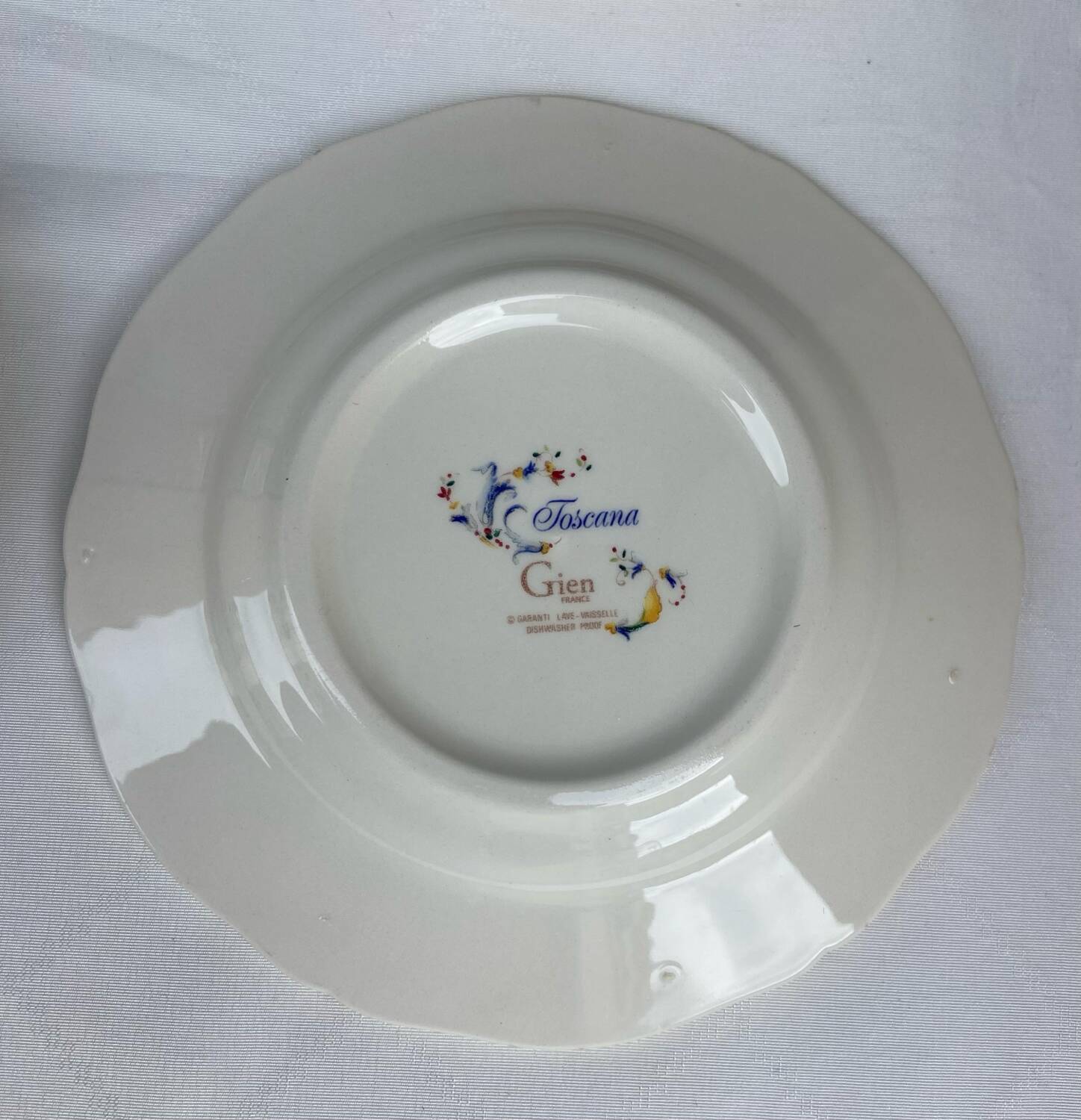 6 Gien plates, Toscana model, diameter 16.2