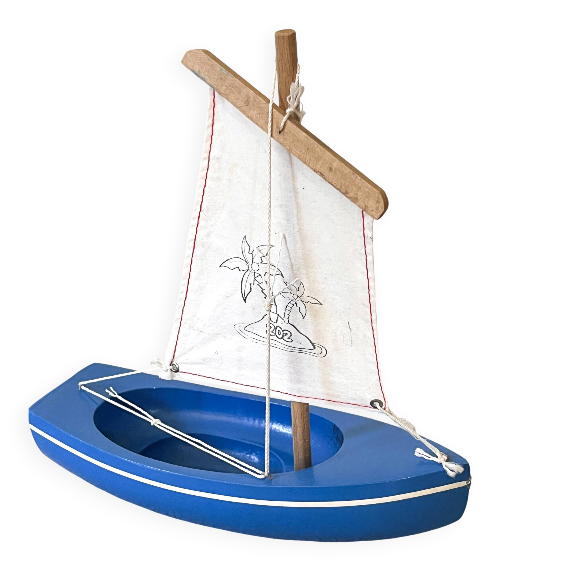 Tirot brand basin sailboat, model 202, vintage toy.