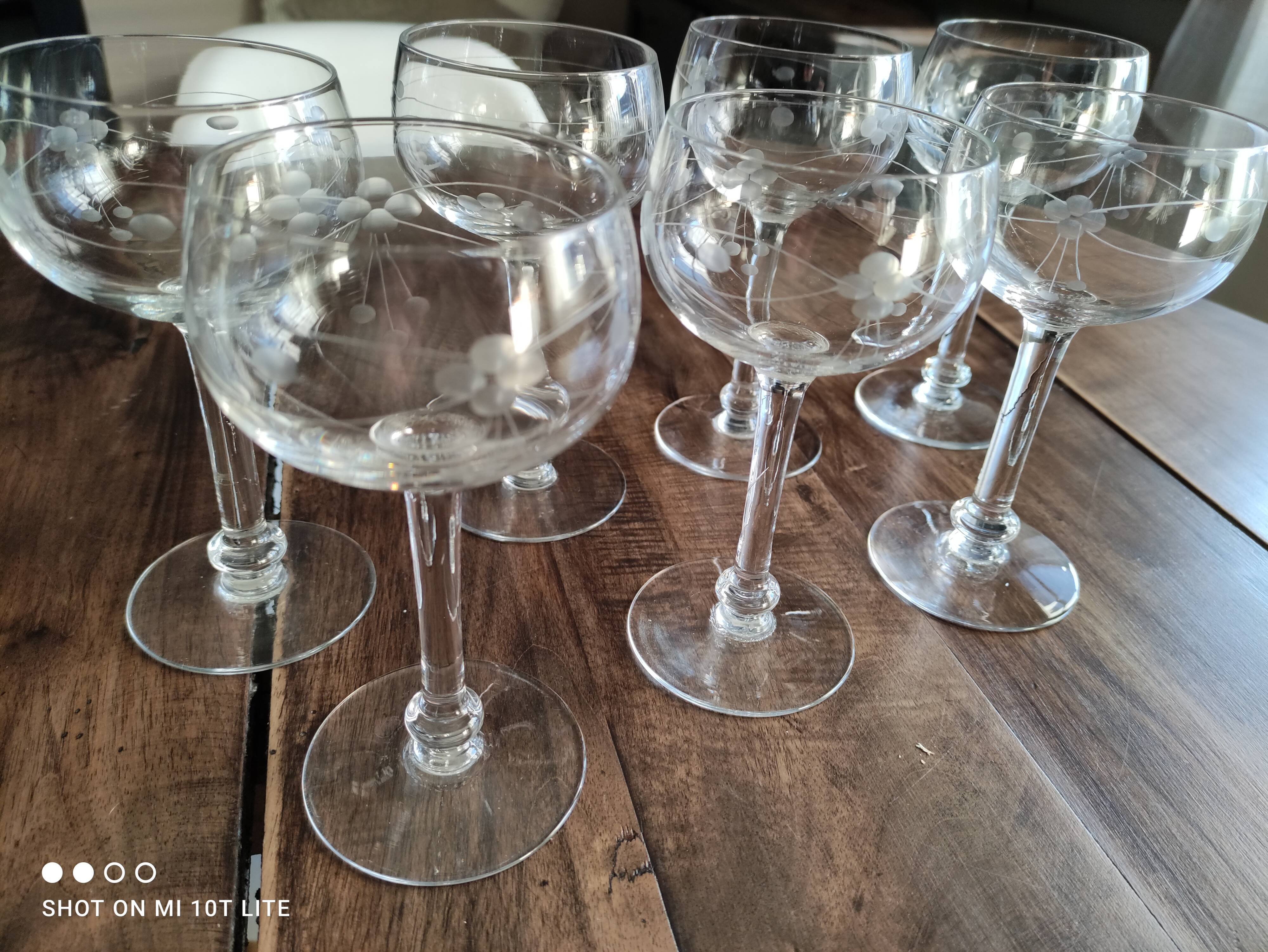 Set of 7 wine glasses drinking crystal balloon chiseled foot hemmed