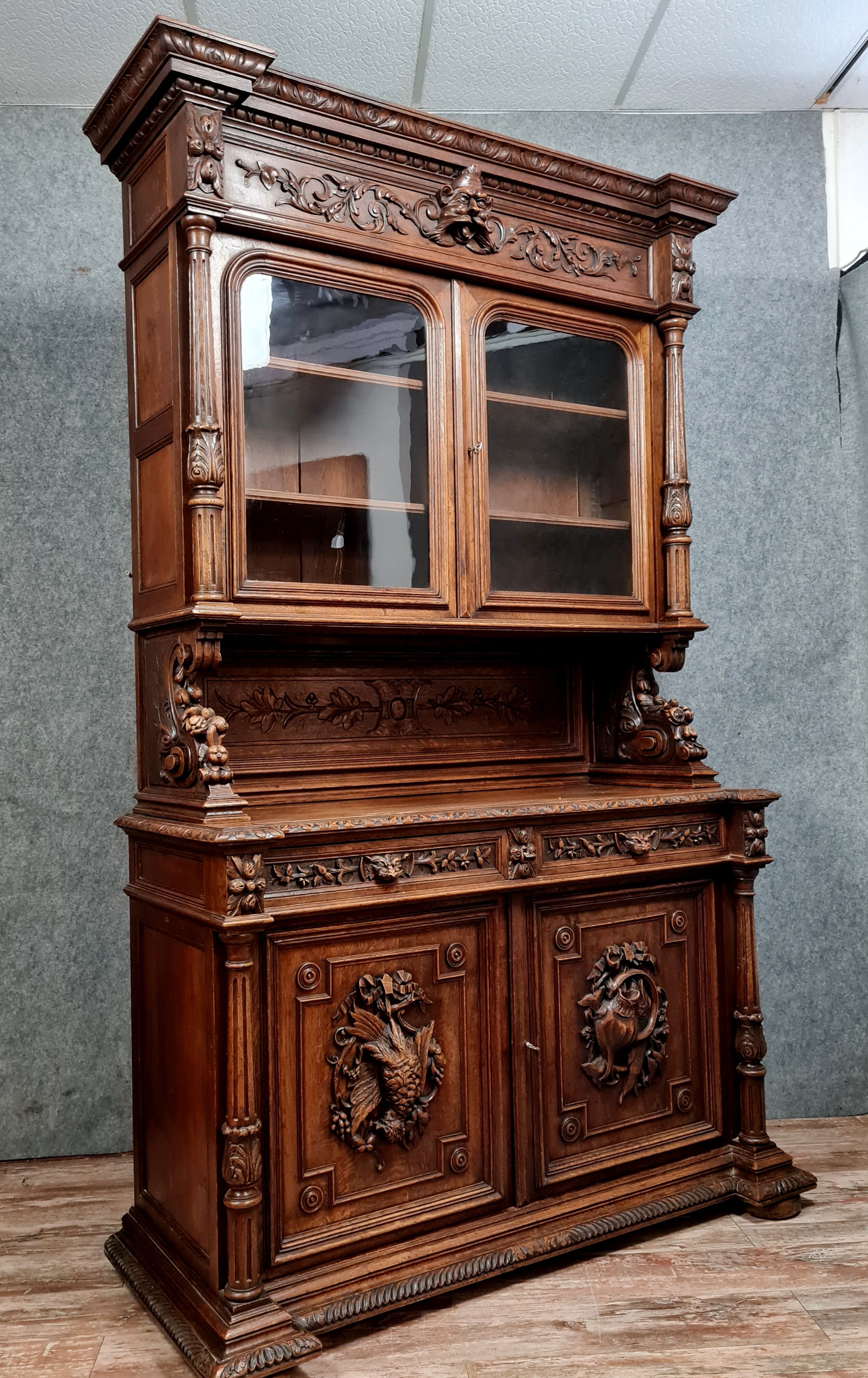 Buffet library of hunting lodge in solid oak around 1850