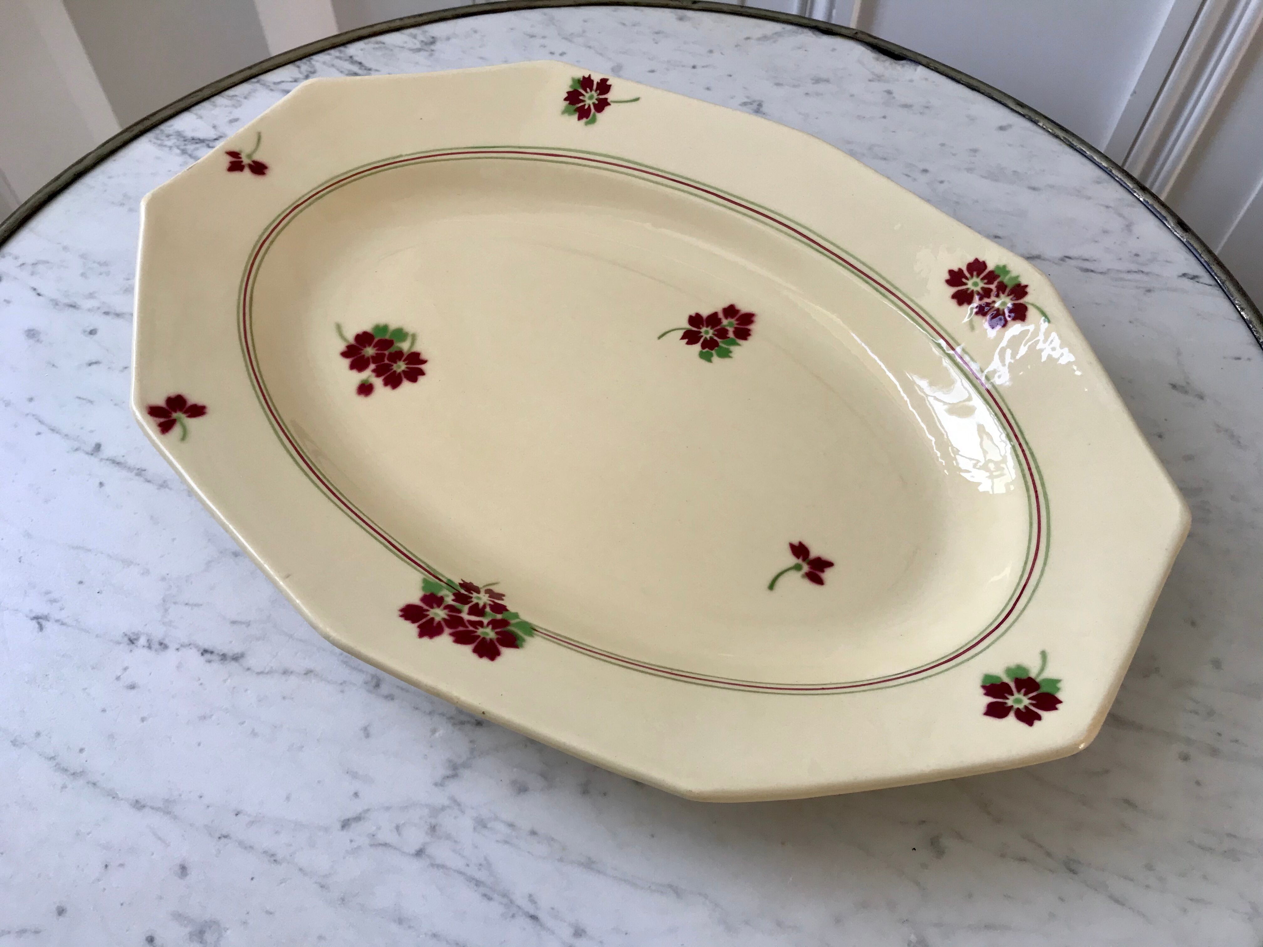 Oval dish Moulin des Loups Hamage years 20-30