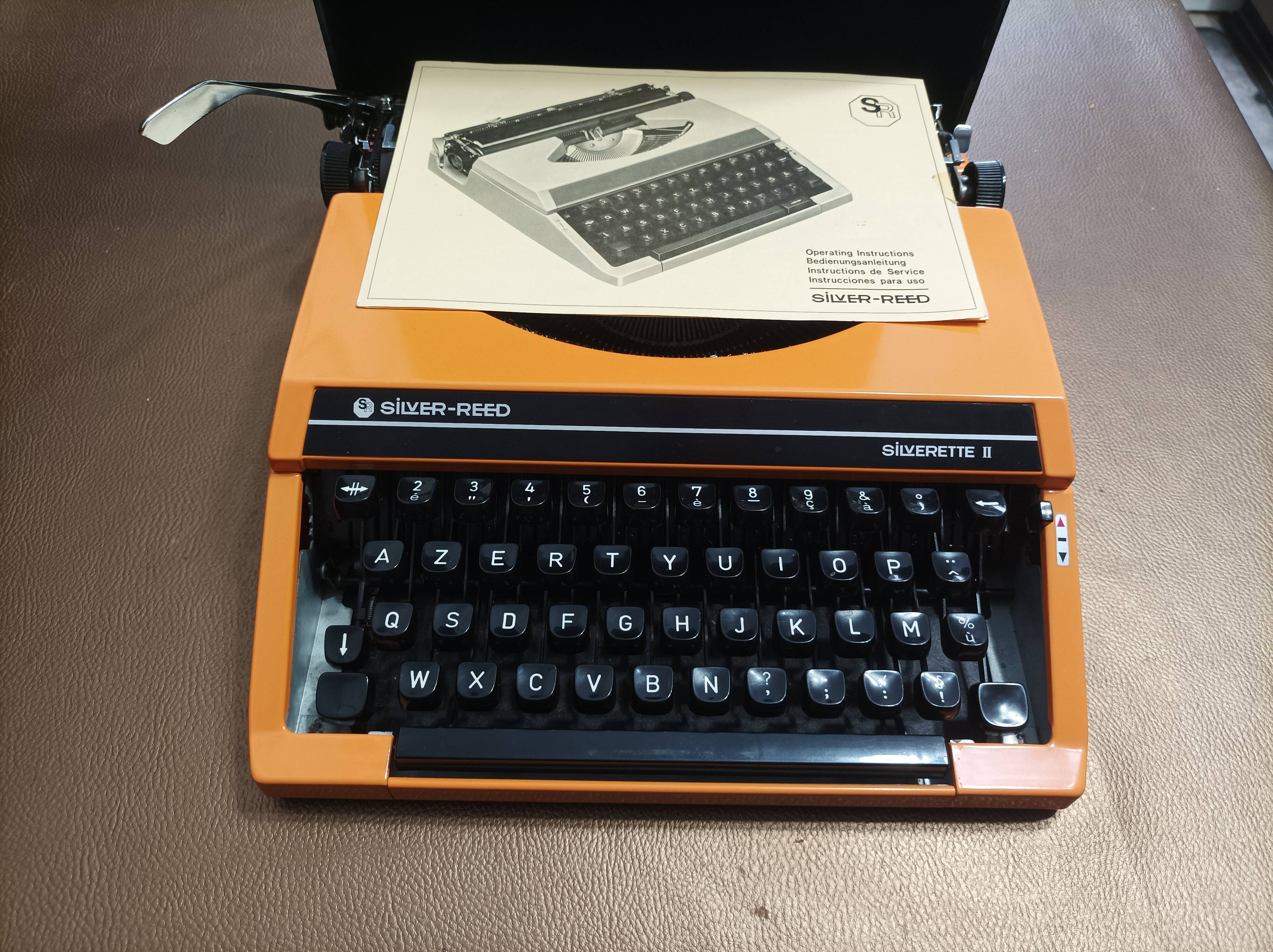 Silver Reed typewriter Silverette II