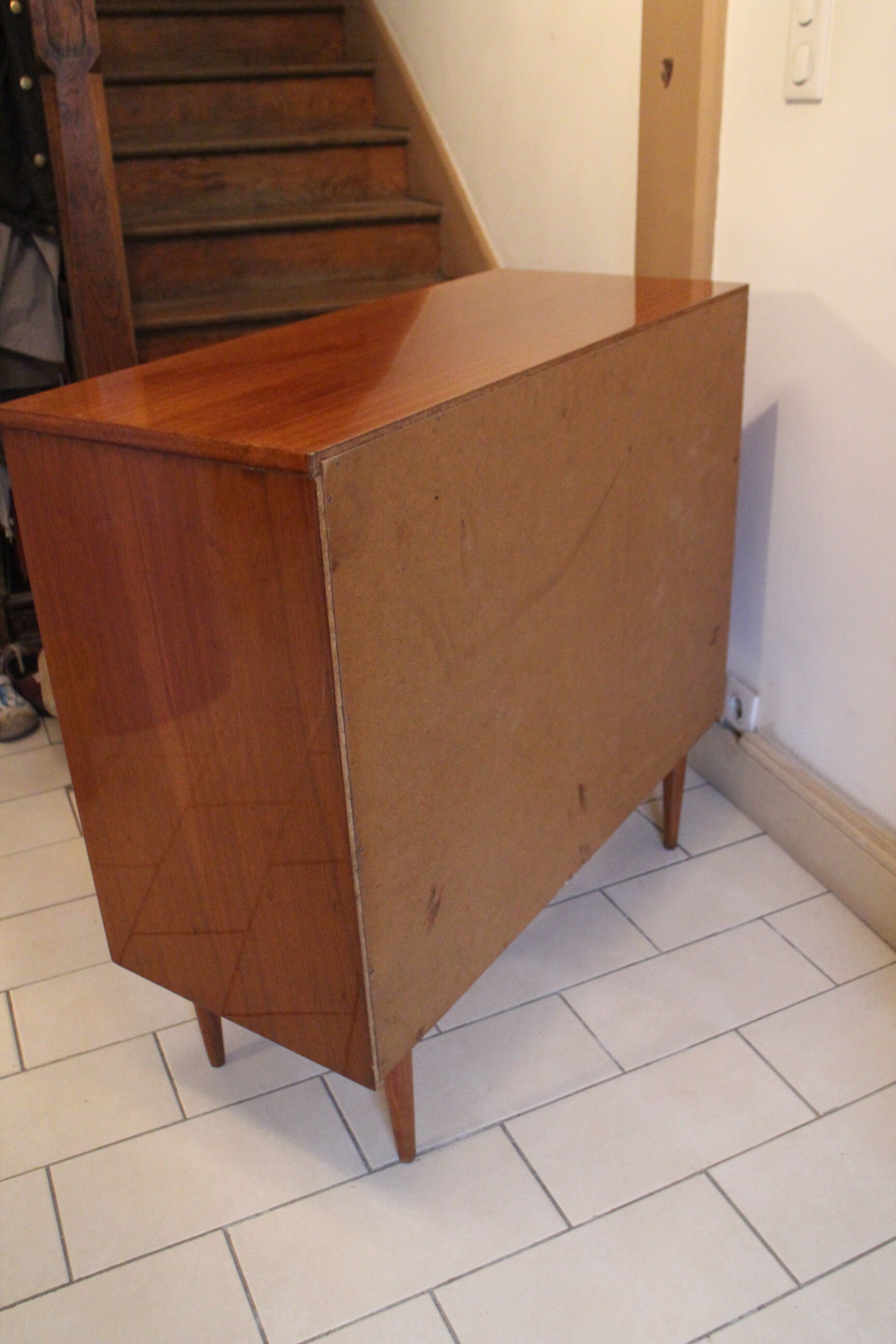 Vintage chest of drawers