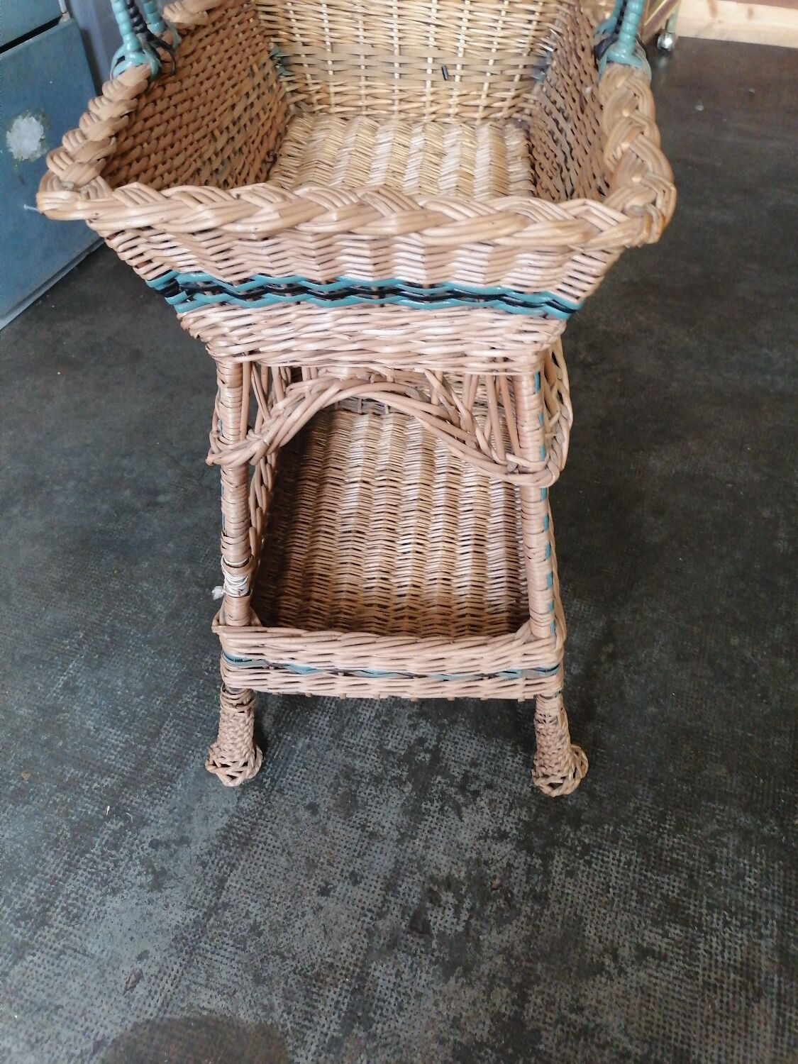 1900 yresse wicker worker serving table